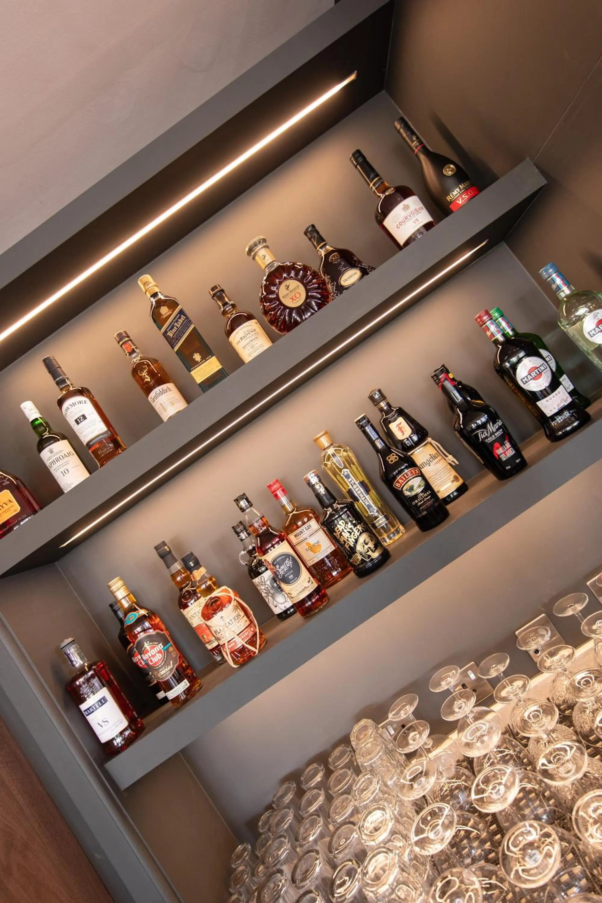 Lounge or bar in Holiday Inn Blackpool by IHG