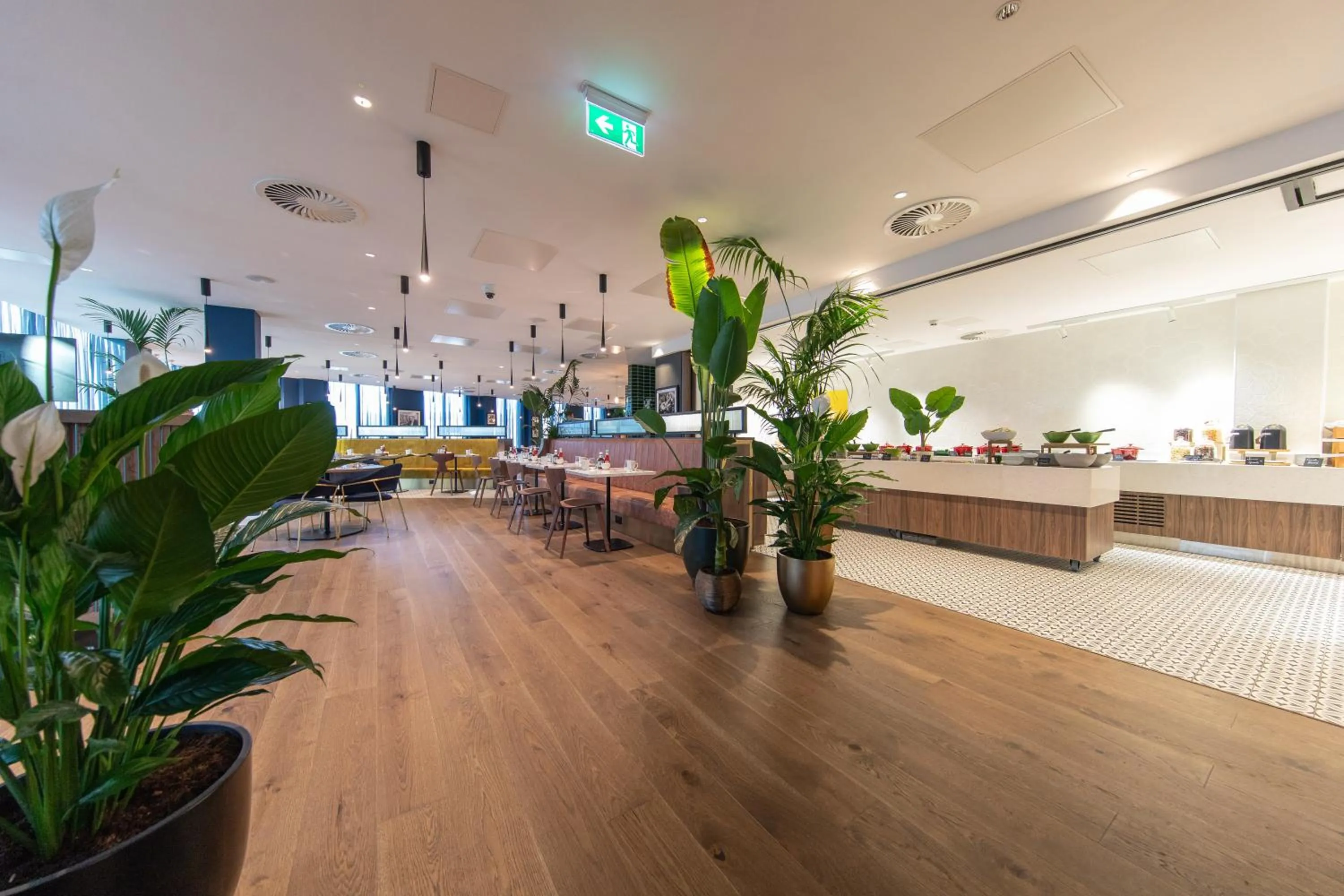 Restaurant/places to eat in Holiday Inn Blackpool by IHG