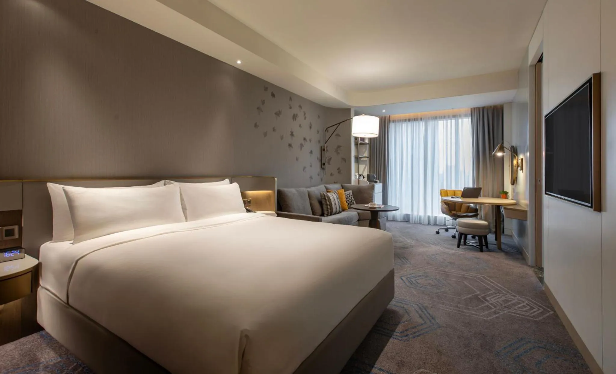 Photo of the whole room, Bed in Crowne Plaza Kuala Lumpur City Centre by IHG