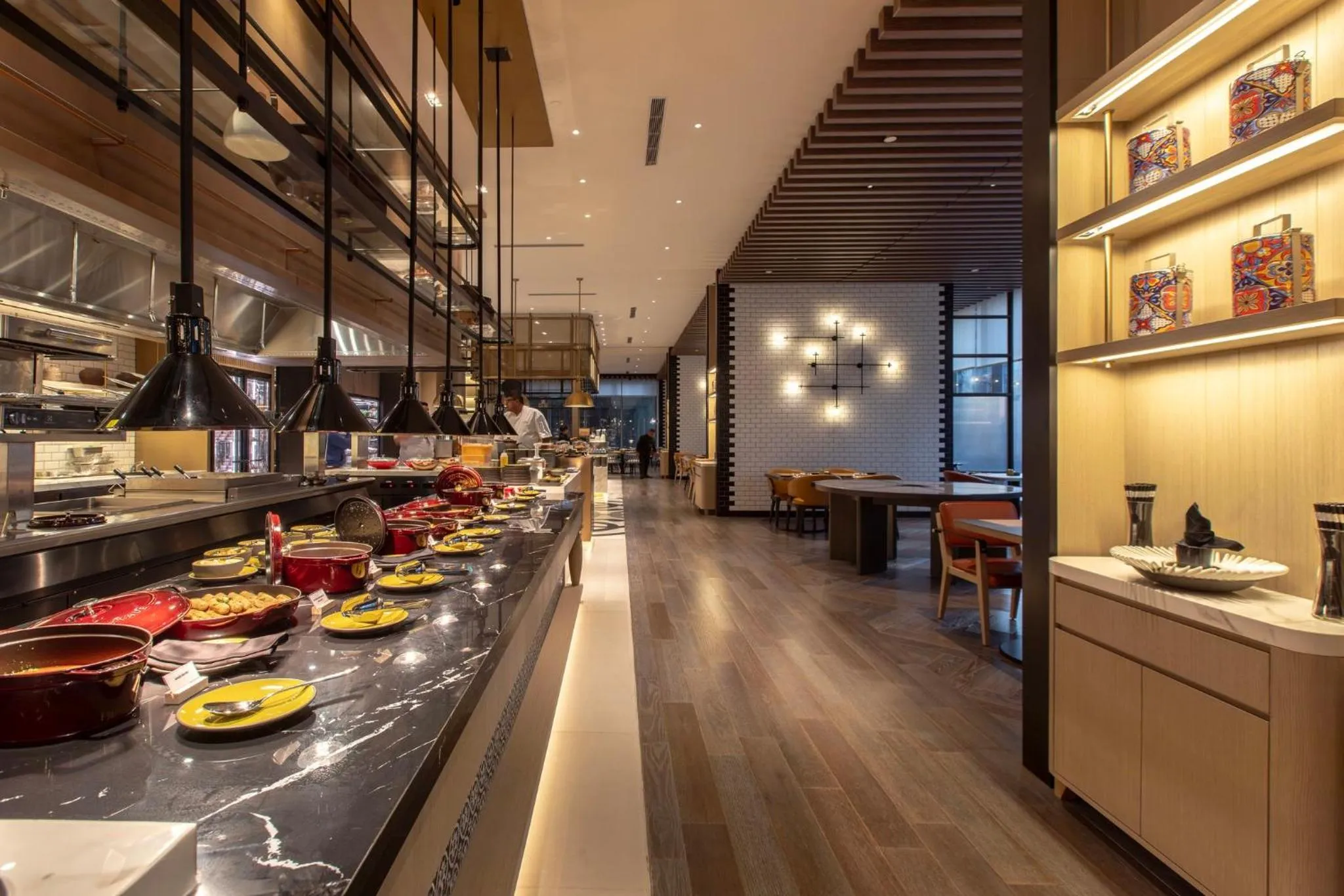 Restaurant/places to eat in Crowne Plaza Kuala Lumpur City Centre by IHG