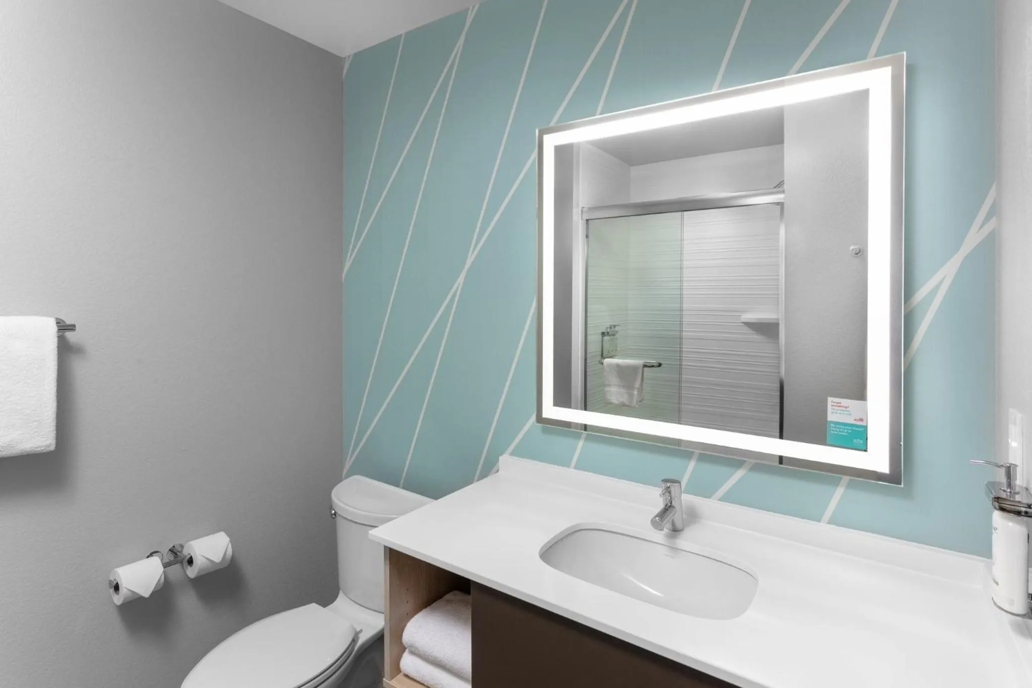 Photo of the whole room in avid hotel North Platte by IHG