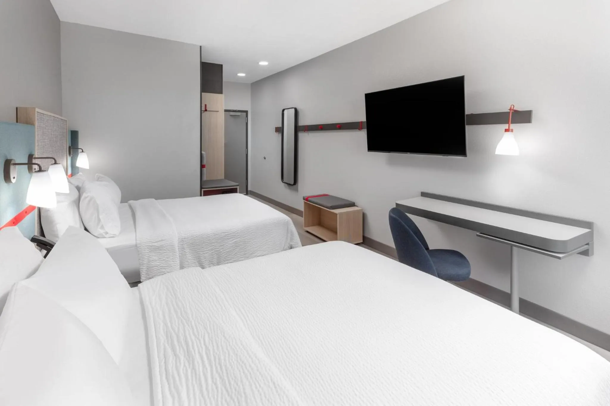 Photo of the whole room, Bed in avid hotel North Platte by IHG