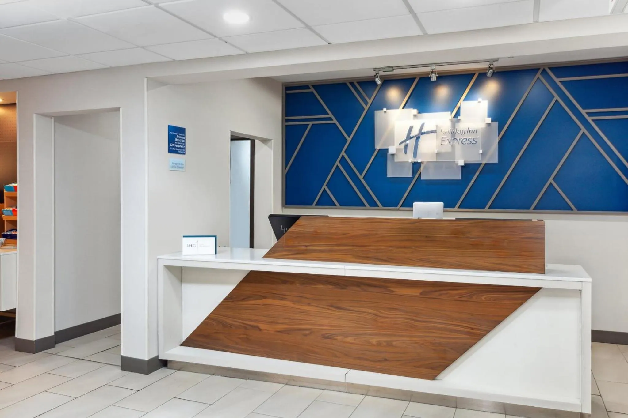 Property building in Holiday Inn Express Fremont by IHG