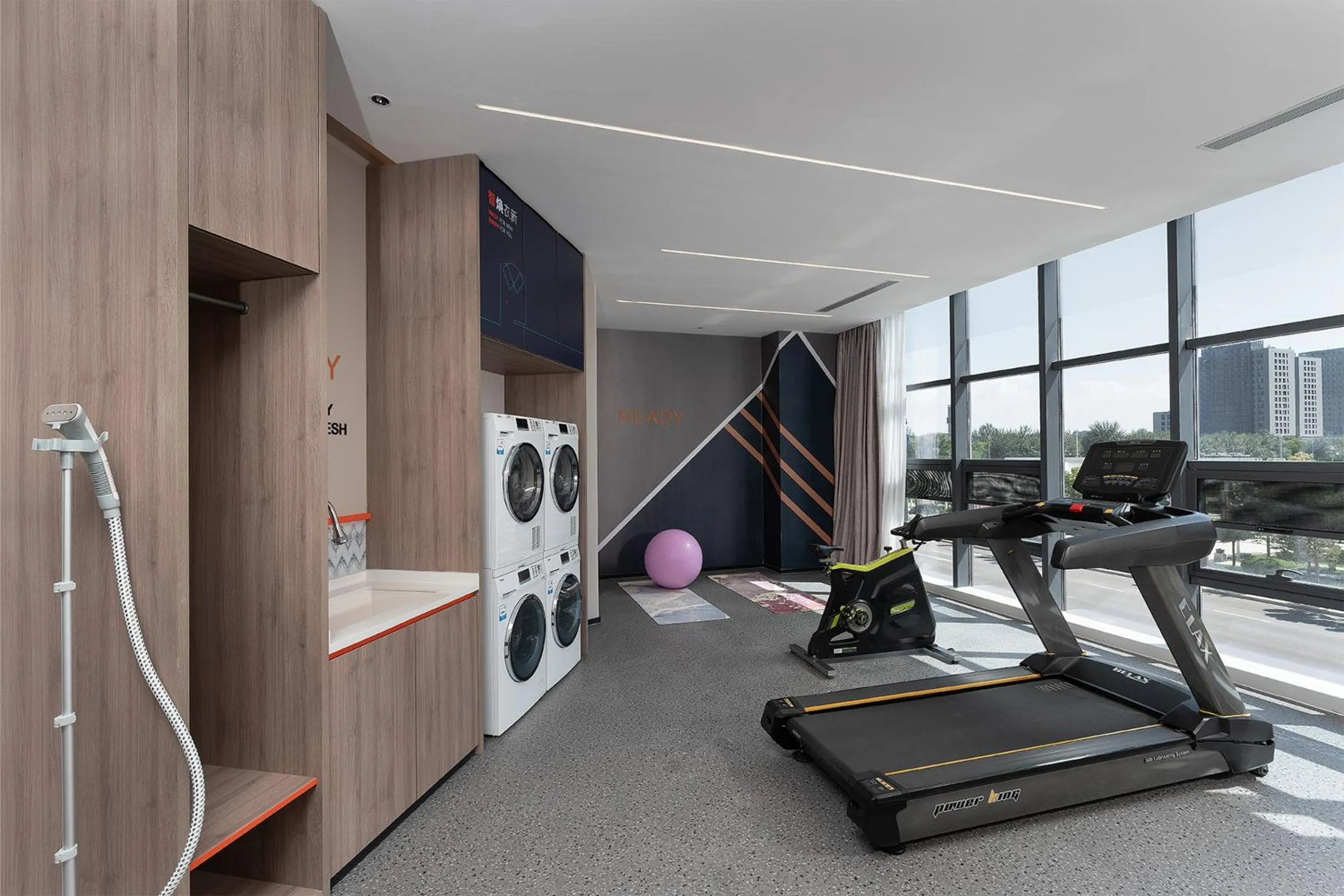 Fitness centre/facilities in Holiday Inn Express Yinchuan Yuehai