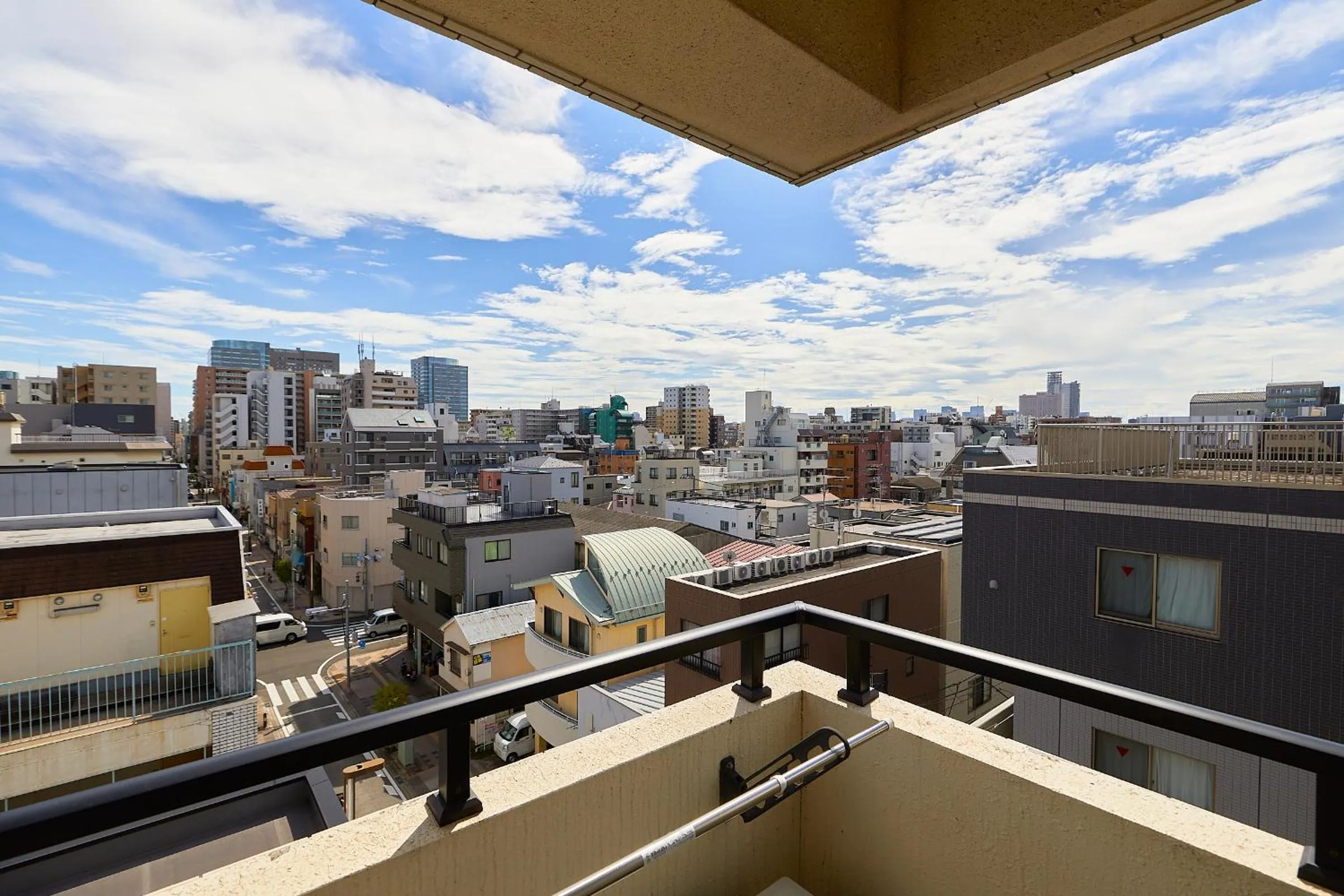 View (from property/room) in 錦系町天空樹景觀飯店 Skytree View Kinshicho - crib free