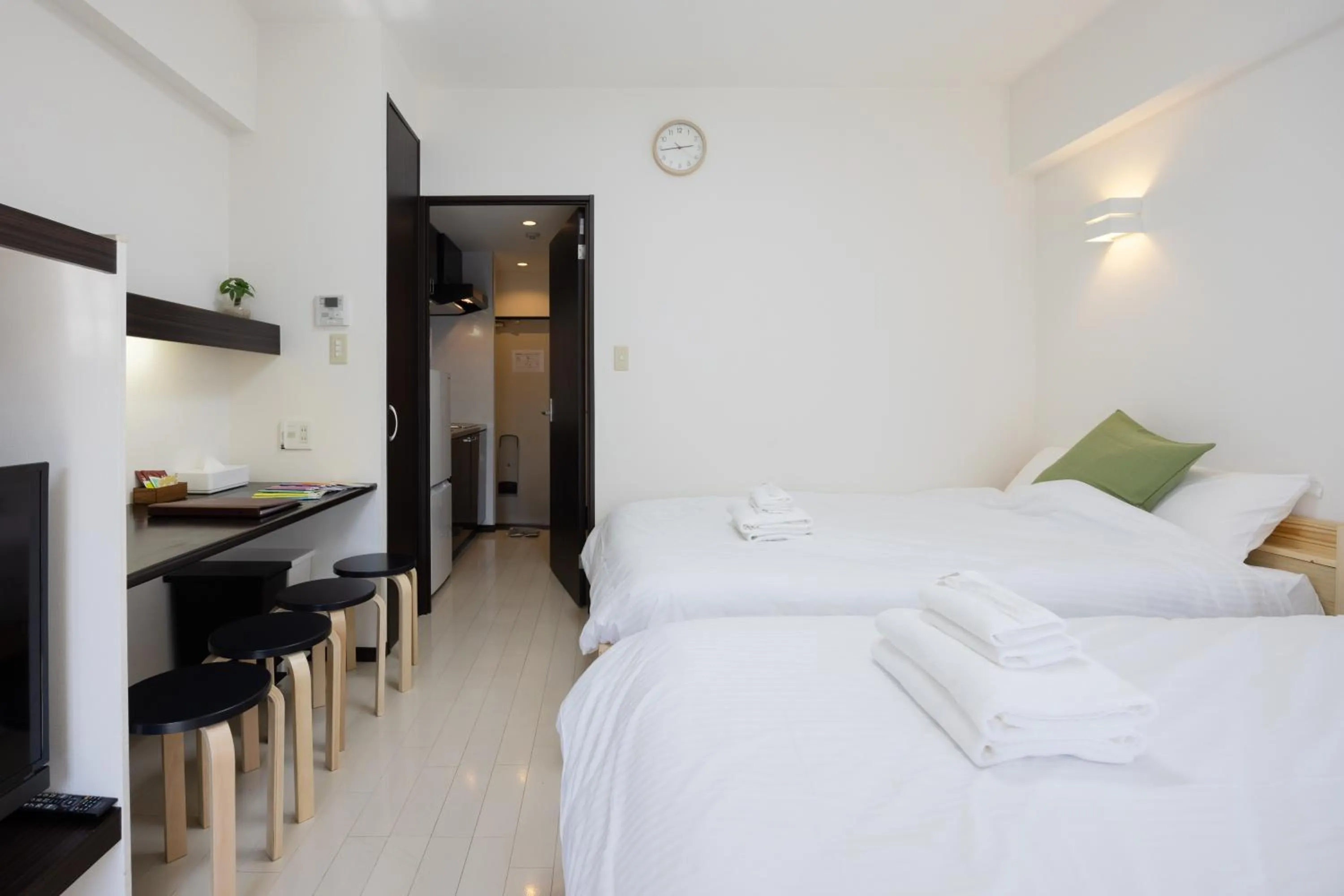 Bed in 錦系町天空樹景觀飯店 Skytree View Kinshicho - crib free