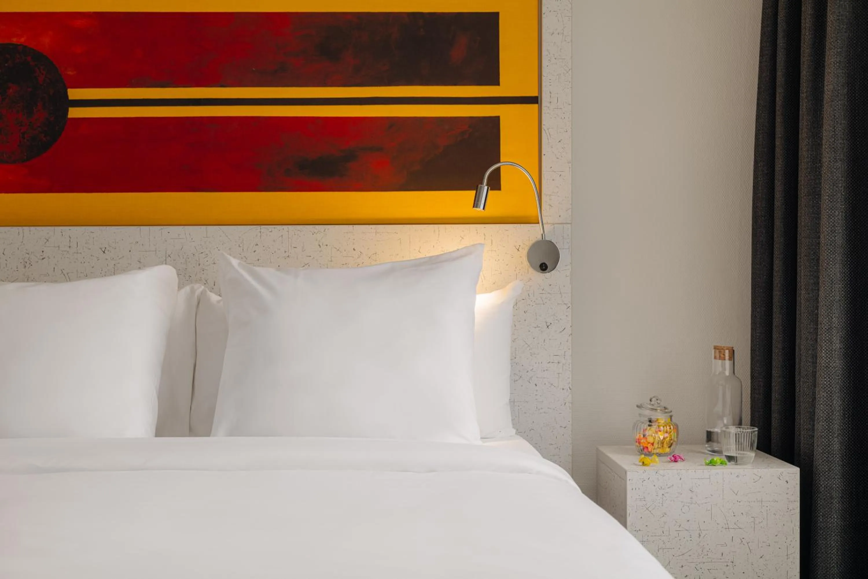 Bedroom, Bed in Leonardo Hotel Hengelo City Center