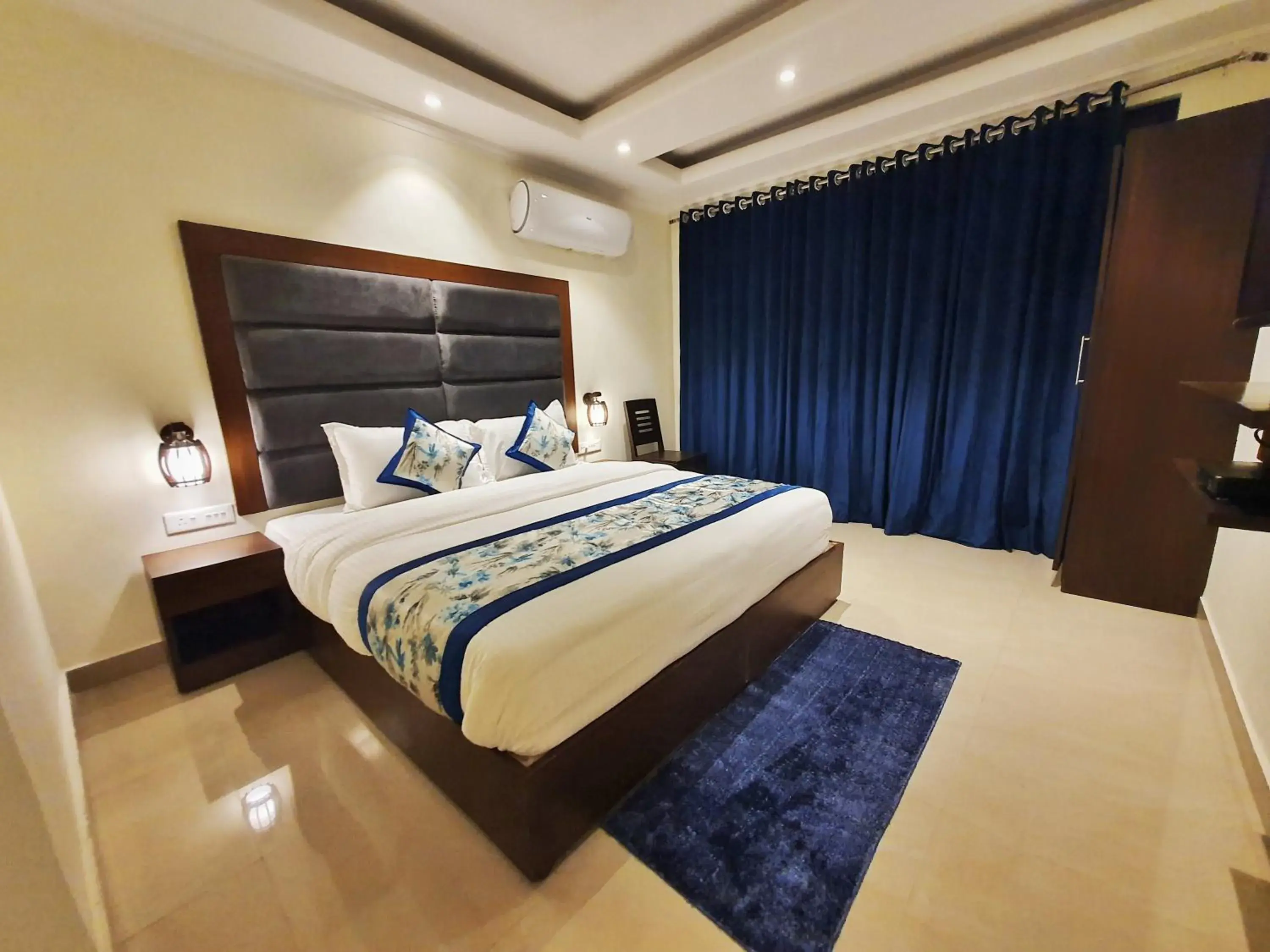 Deluxe Room - single occupancy in The Lake Hill Deluxe Room - single occupancy in The Lake Hill