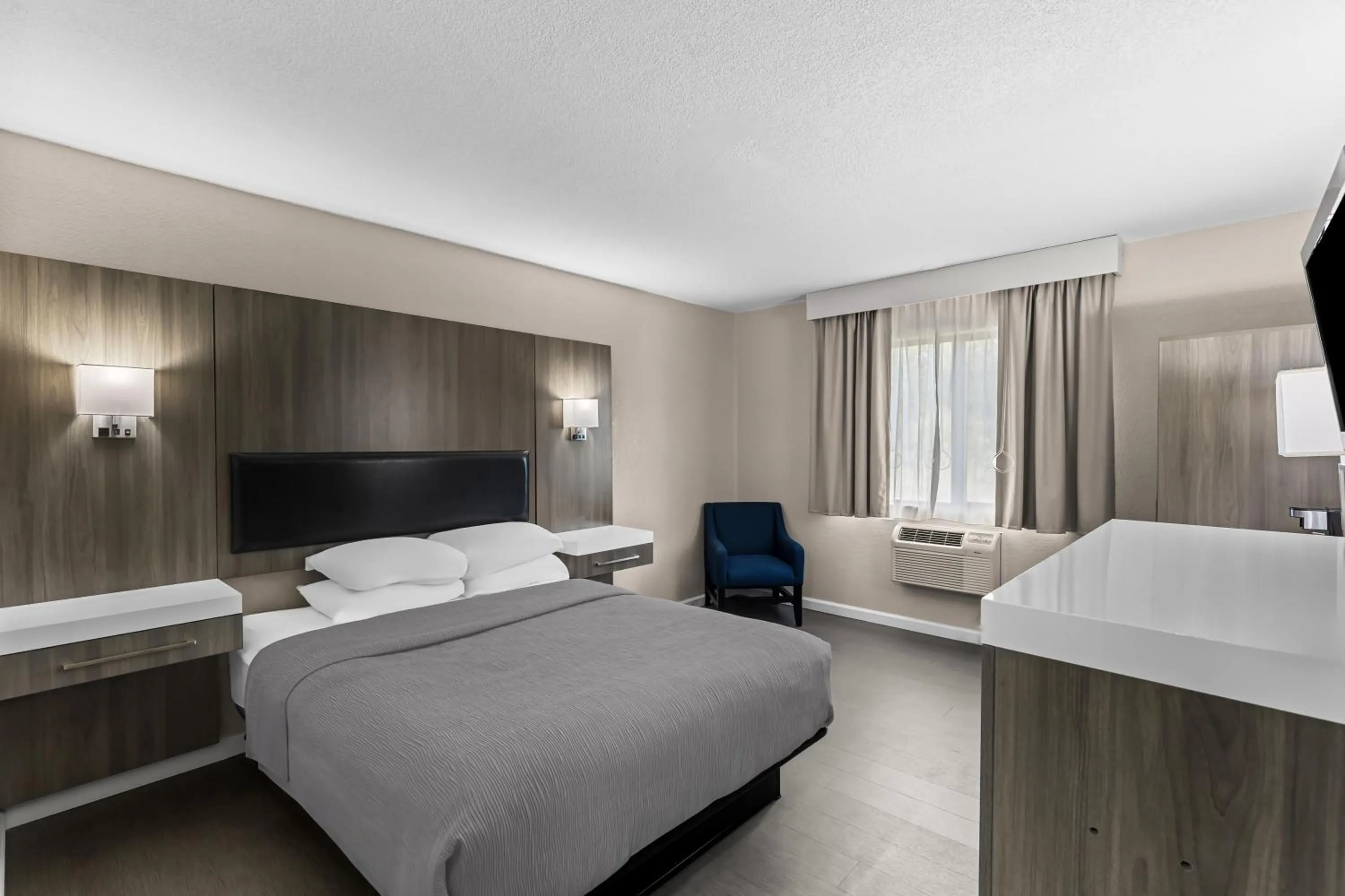 Bed in Quality Inn Oskaloosa