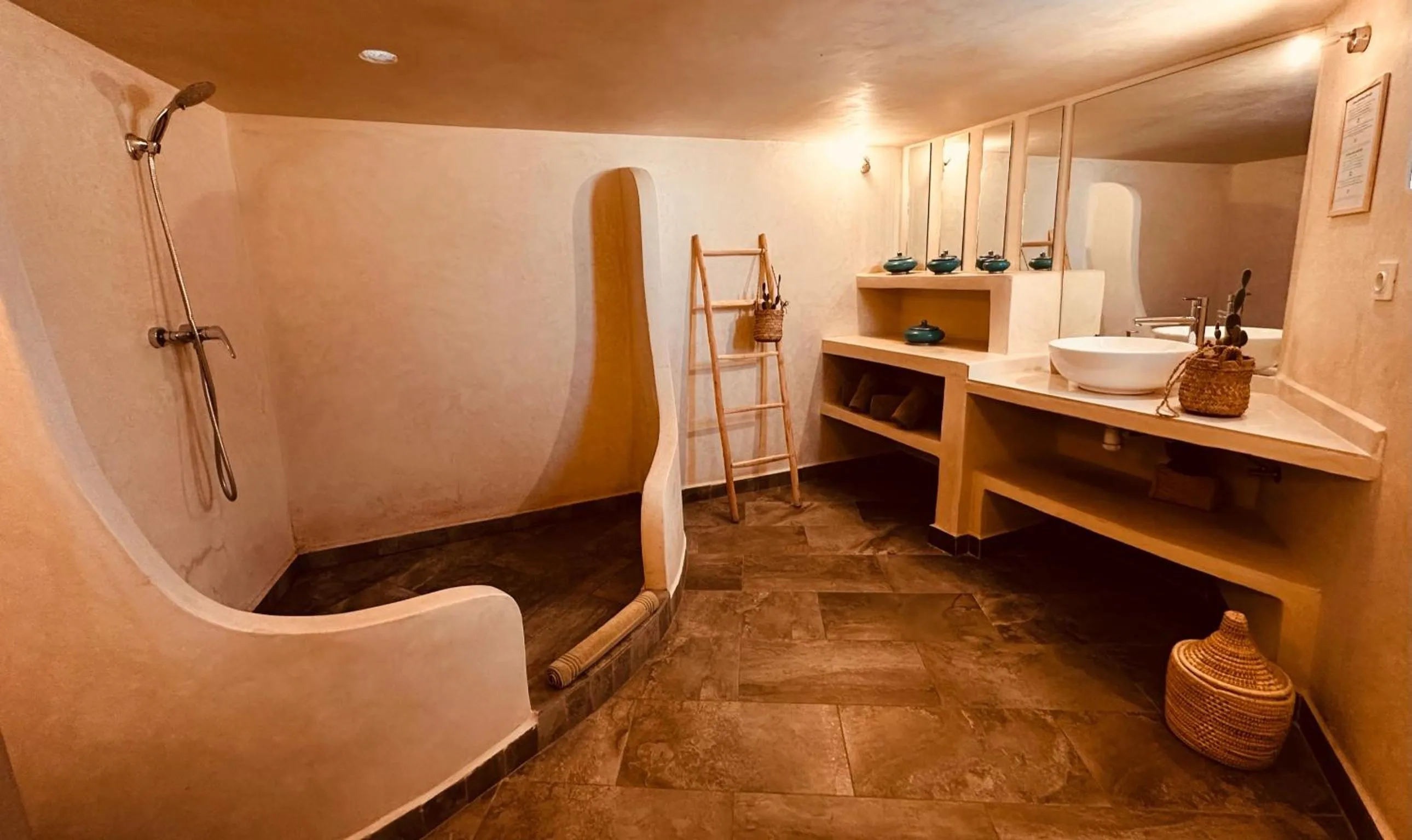 Shower in Riad Dollar Des Sables & Spa