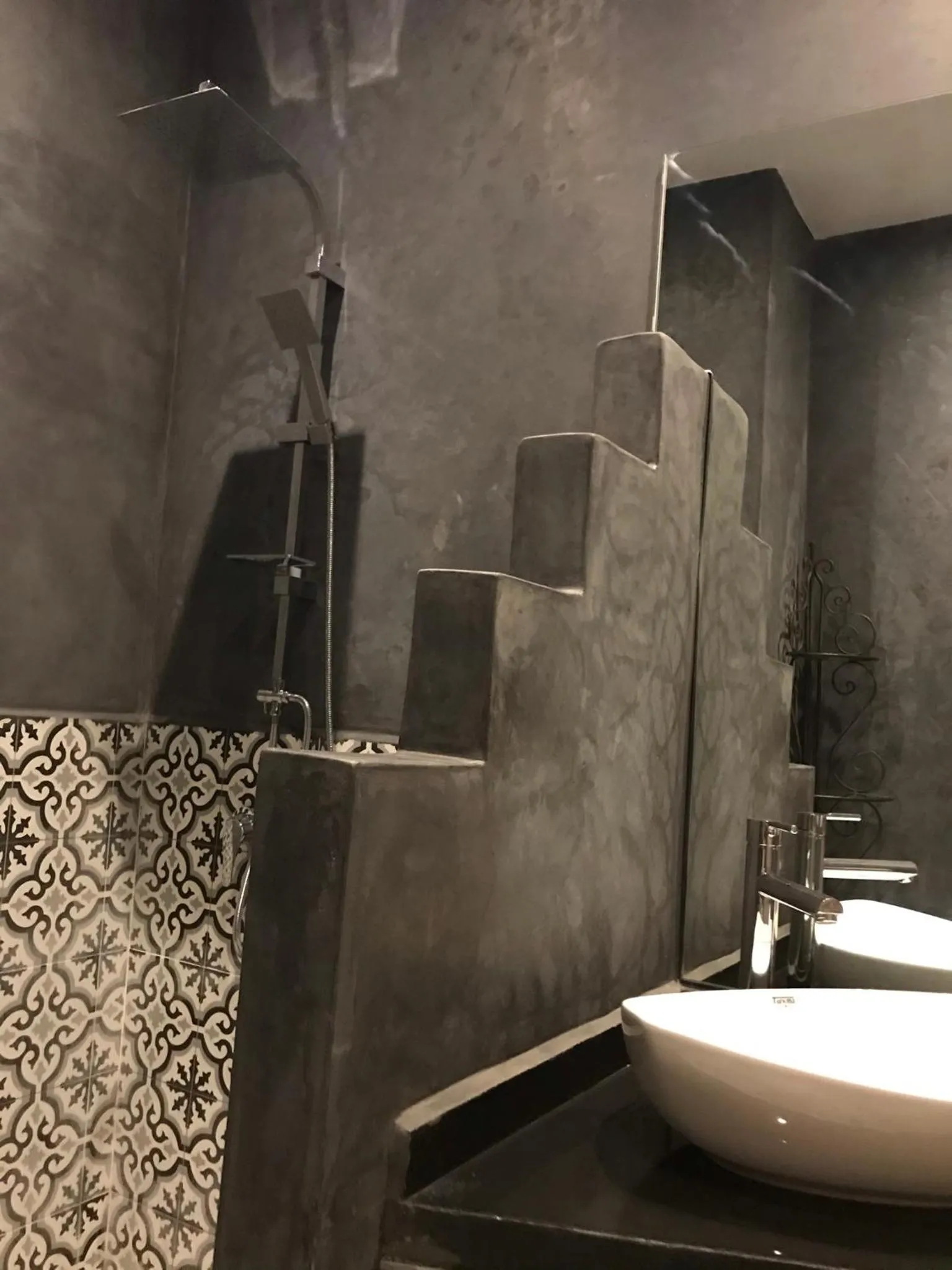 Bathroom in Riad Dollar Des Sables & Spa