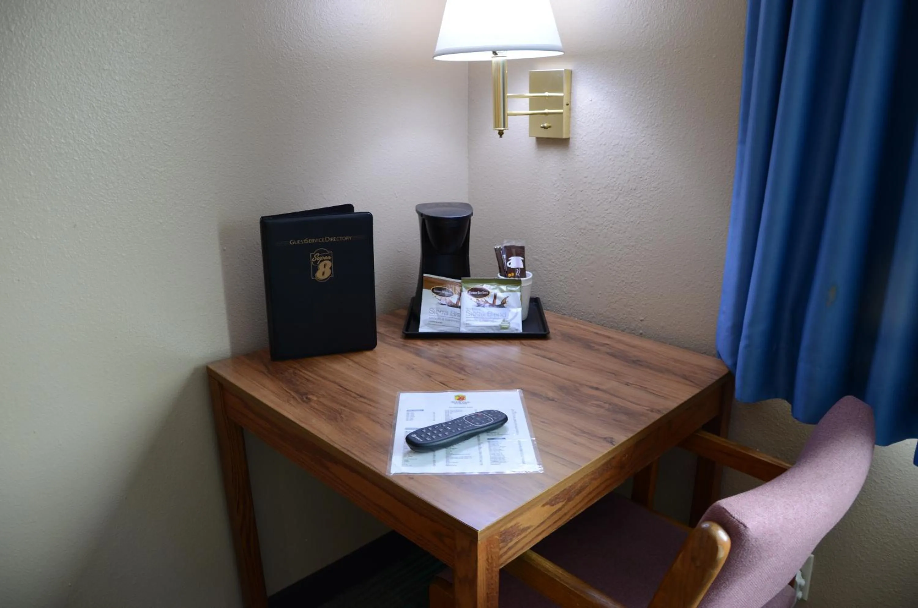 Super 8 by Wyndham Centerville