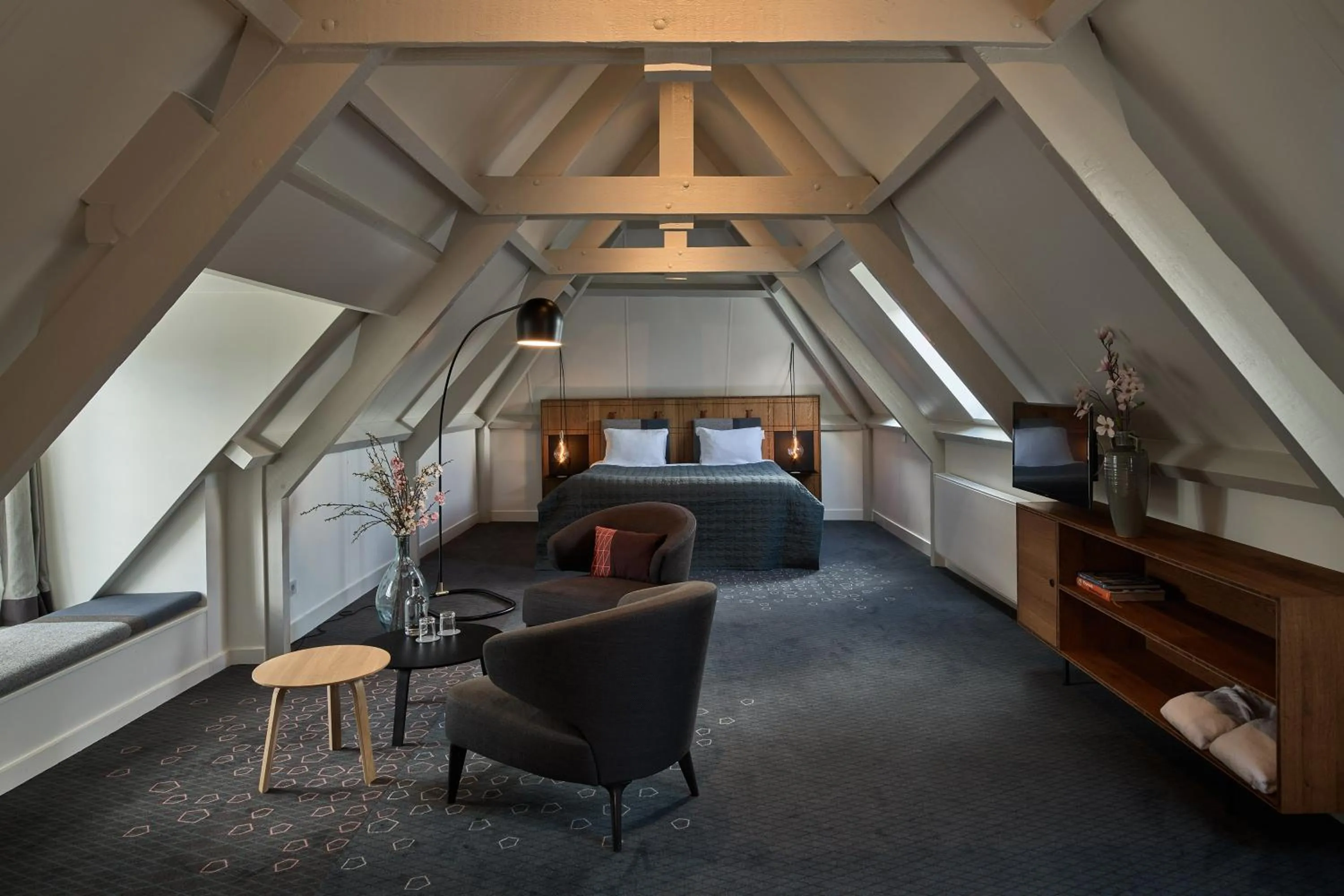 Photo of the whole room, Bed in De Nederlanden, Restaurant & Boutique Hotel