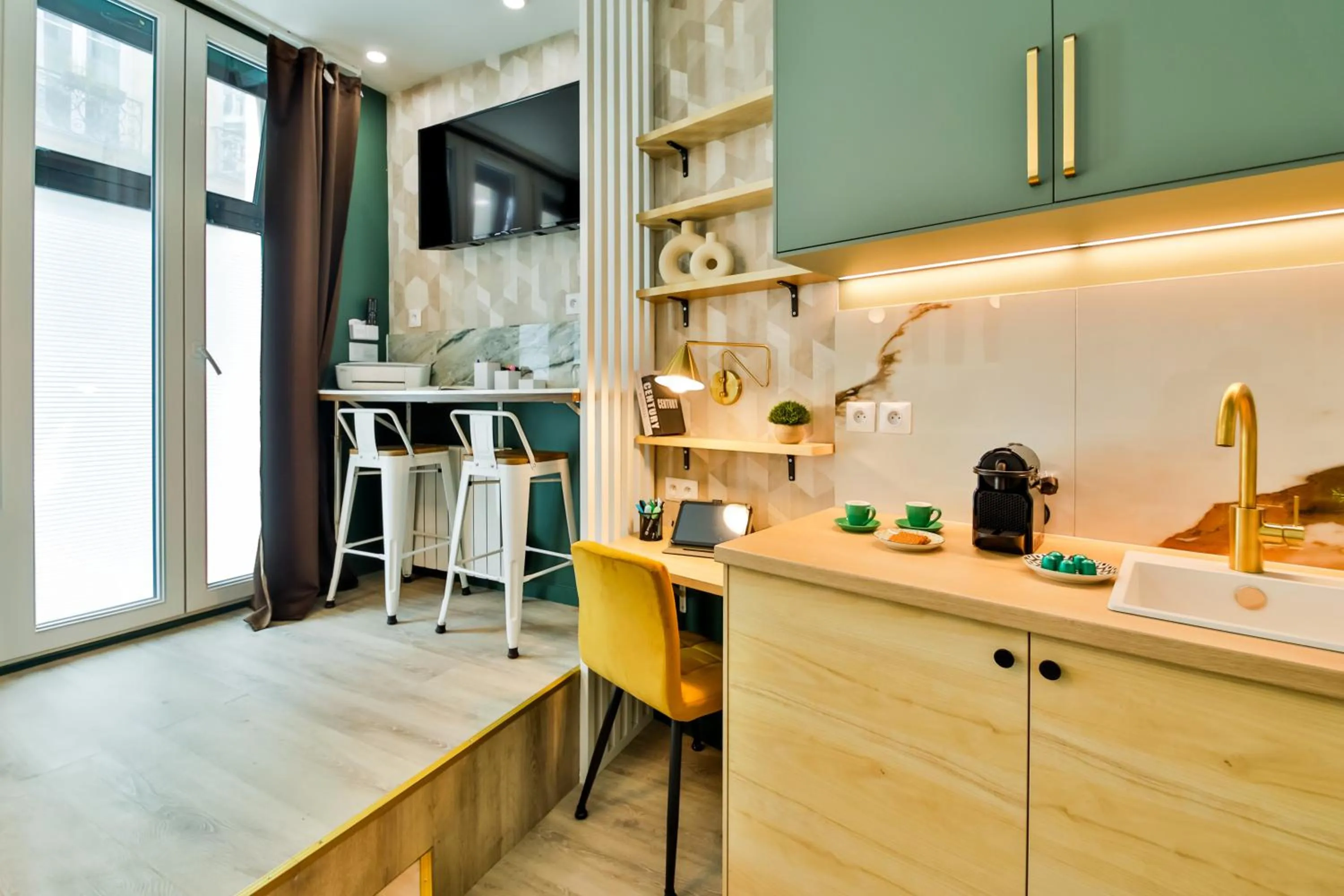 Kitchen or kitchenette in WS Louvre - Casanova