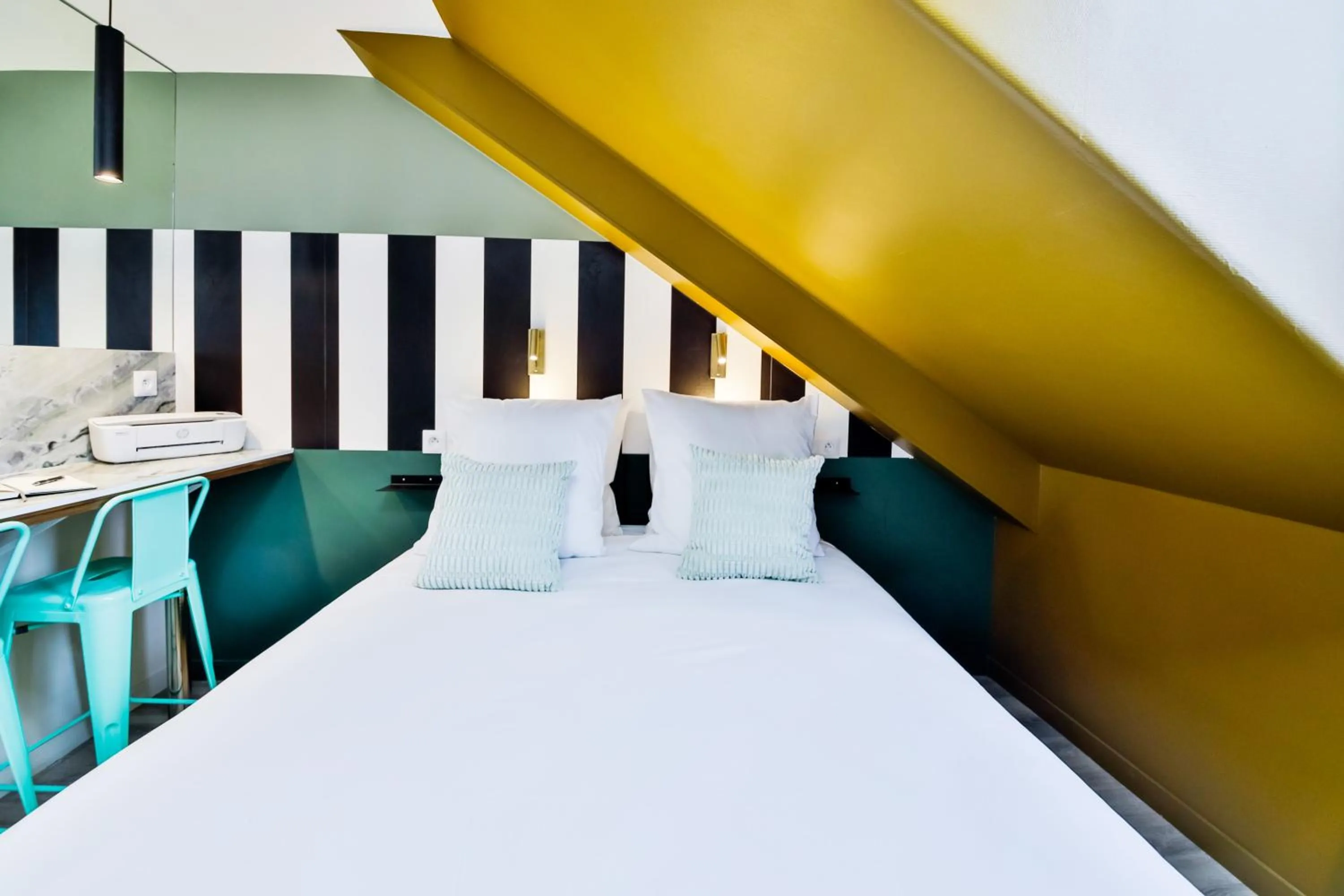 Bed in WS Louvre - Casanova