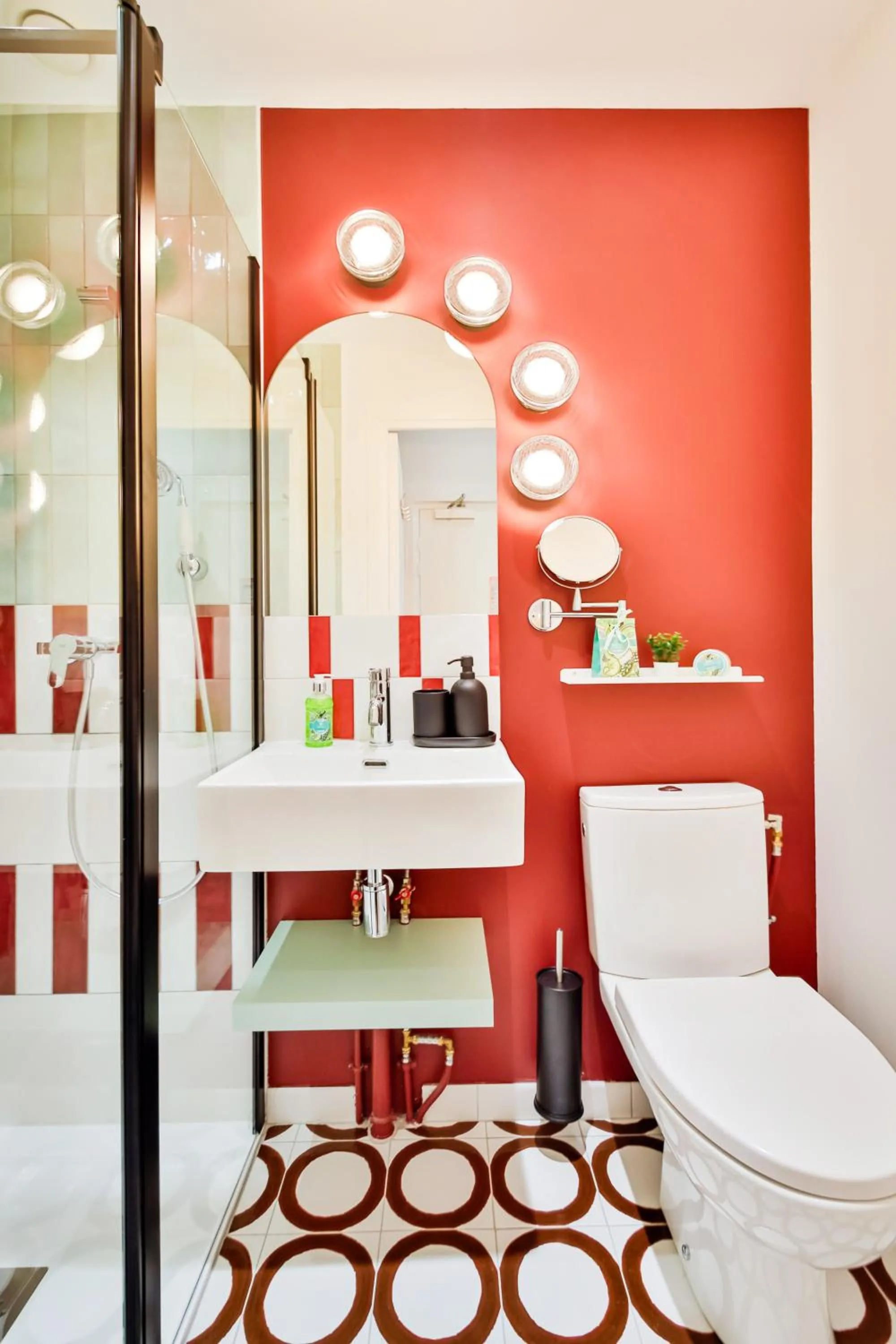 Toilet in WS Louvre - Casanova