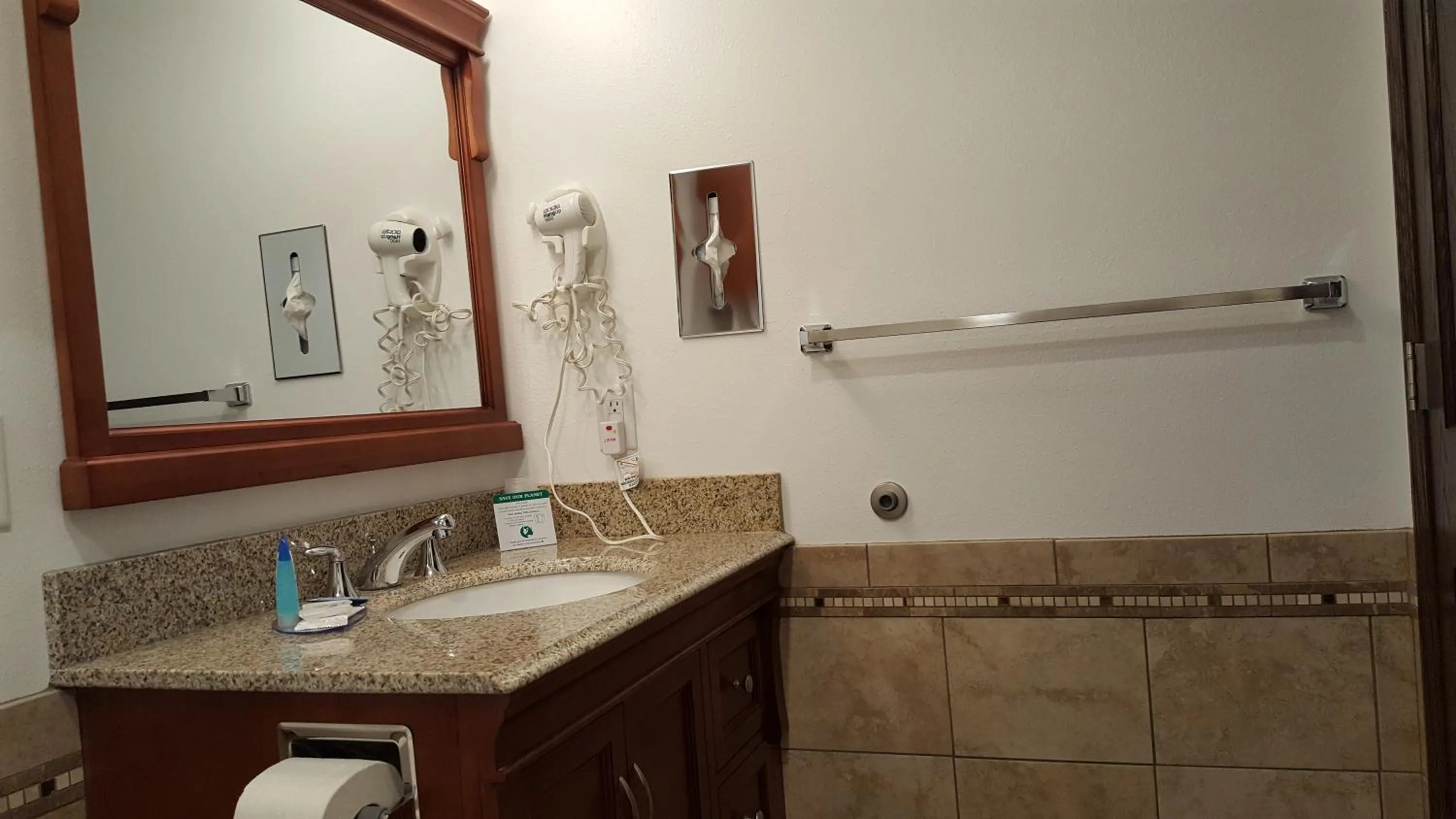 Black Hawk Motel & Suites