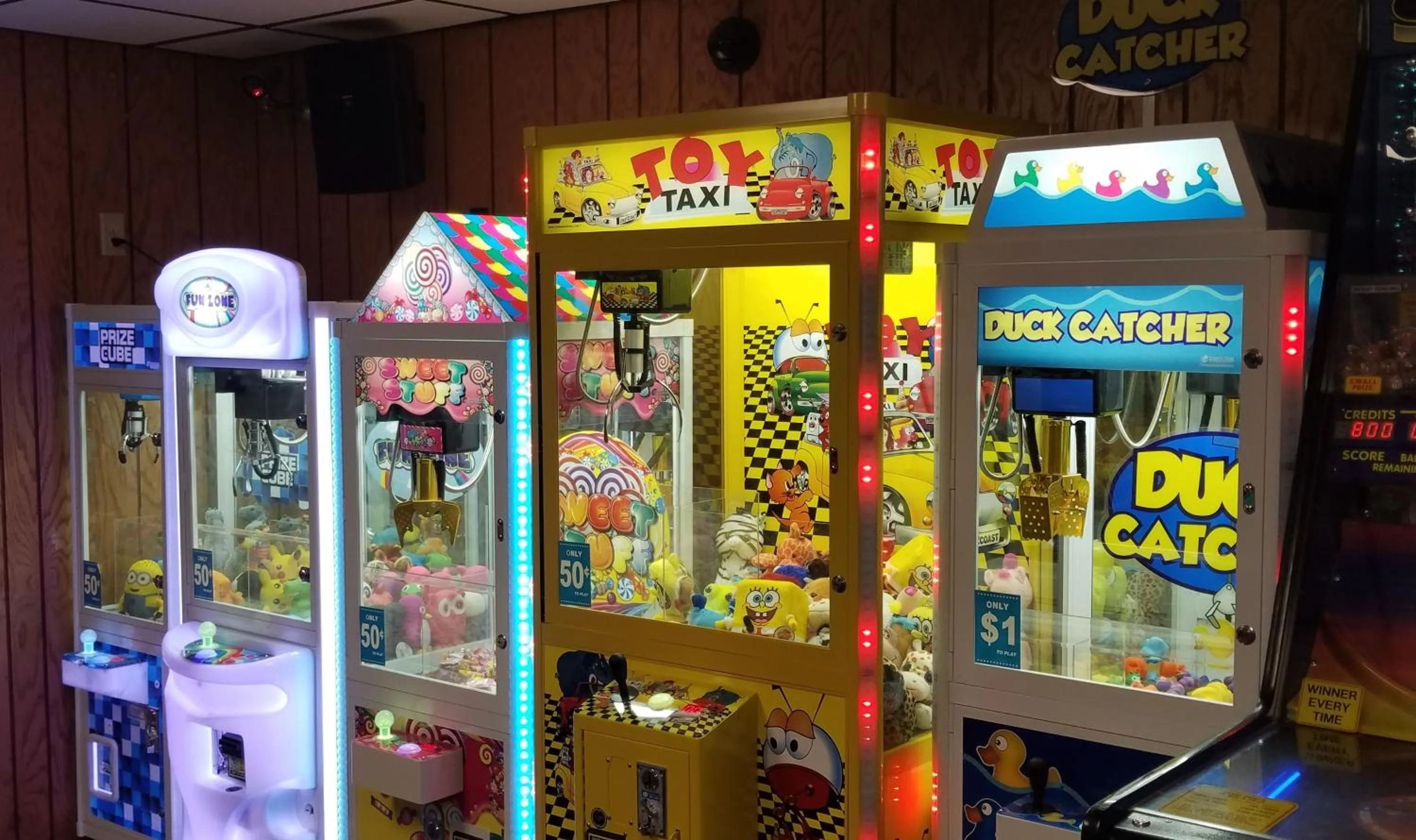 Game Room in Black Hawk Motel & Suites