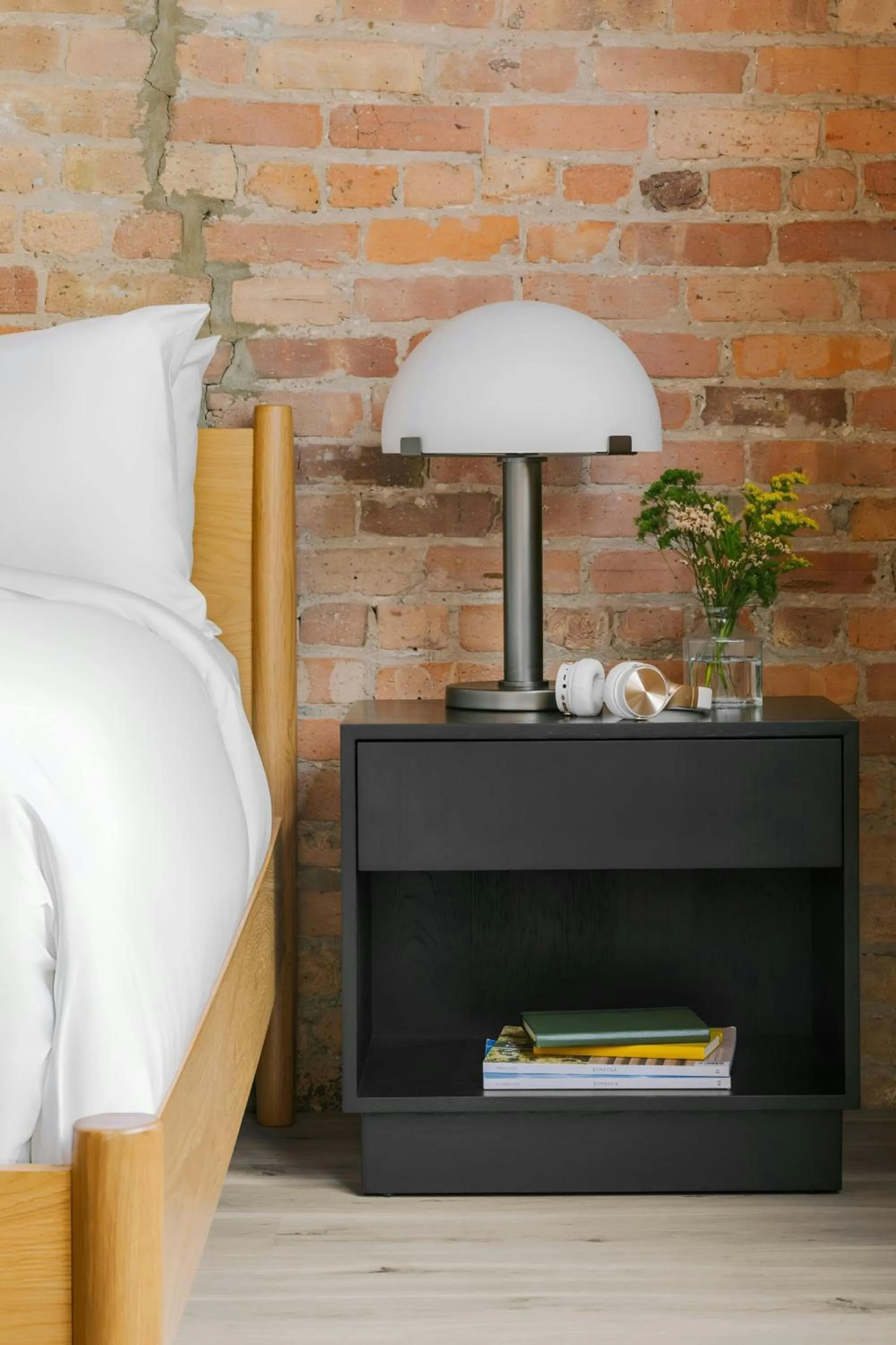 Bedroom, Bed in Sonder by Marriott Bonvoy The Burnham Apartments Loop