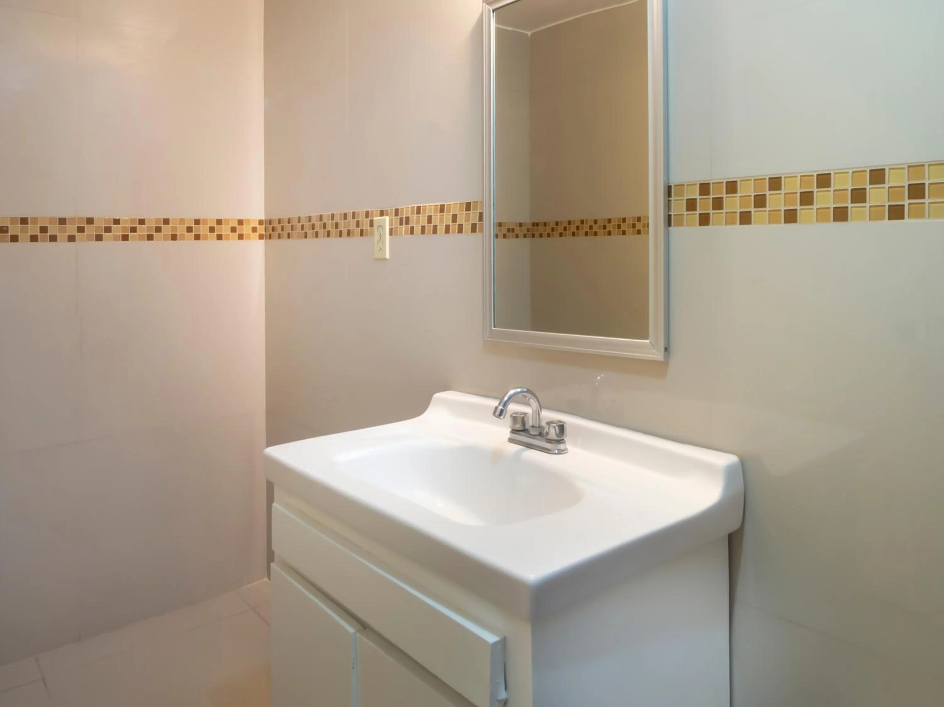 Bathroom in Hotel Regis