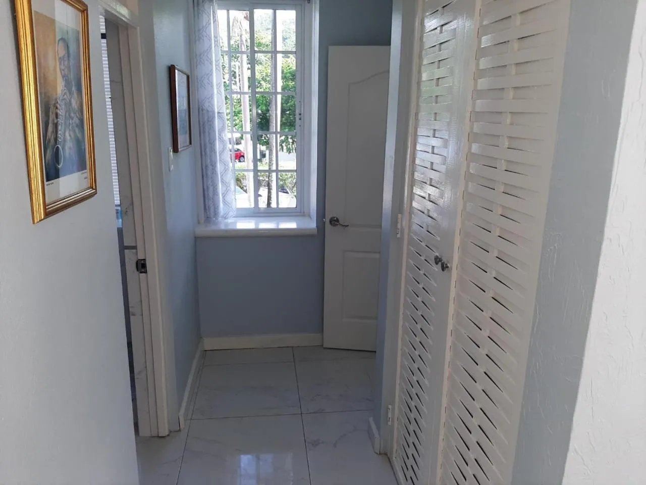 Marchabell by the Sea E22