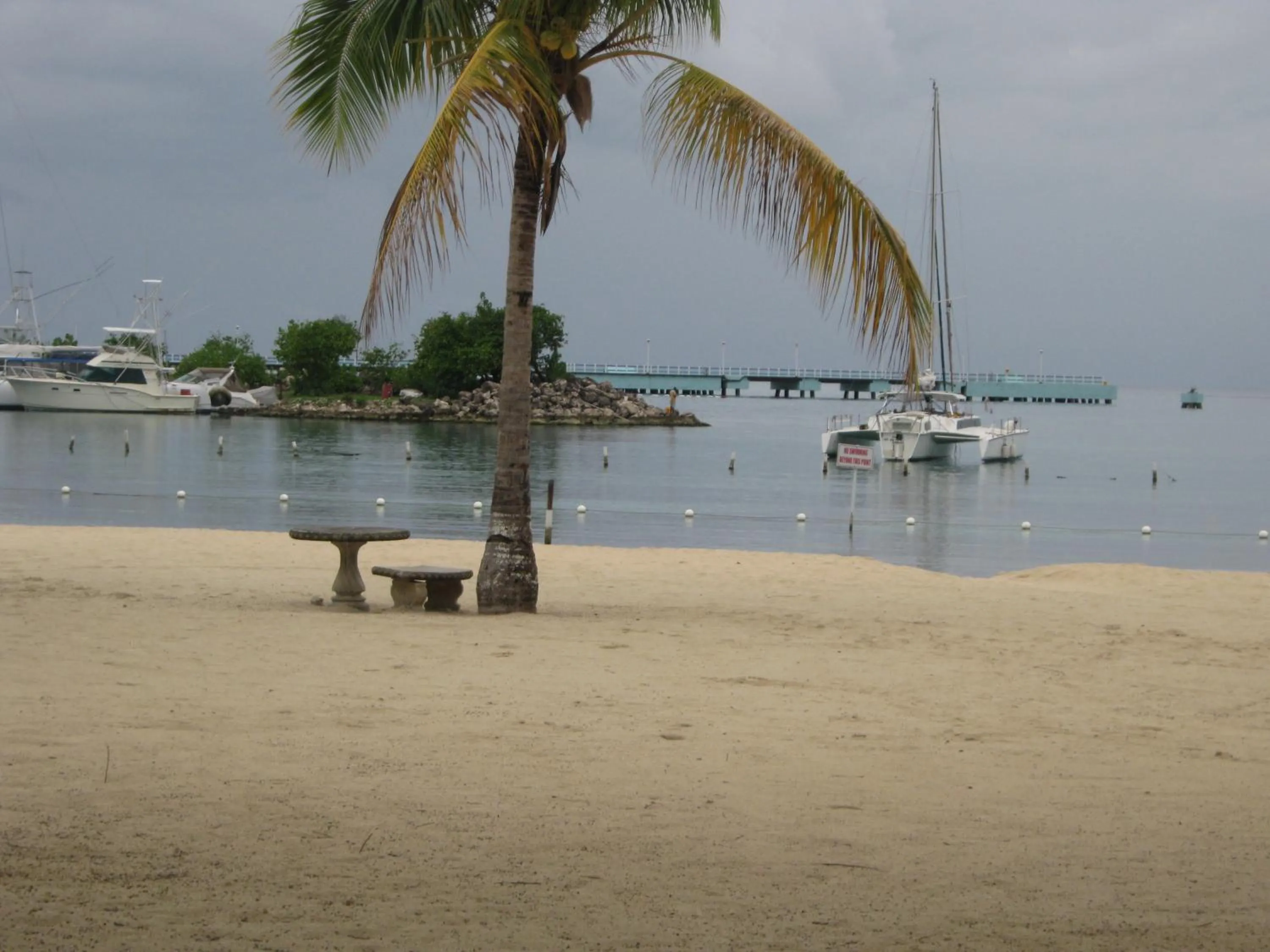 Beach in Marchabell by the Sea E22