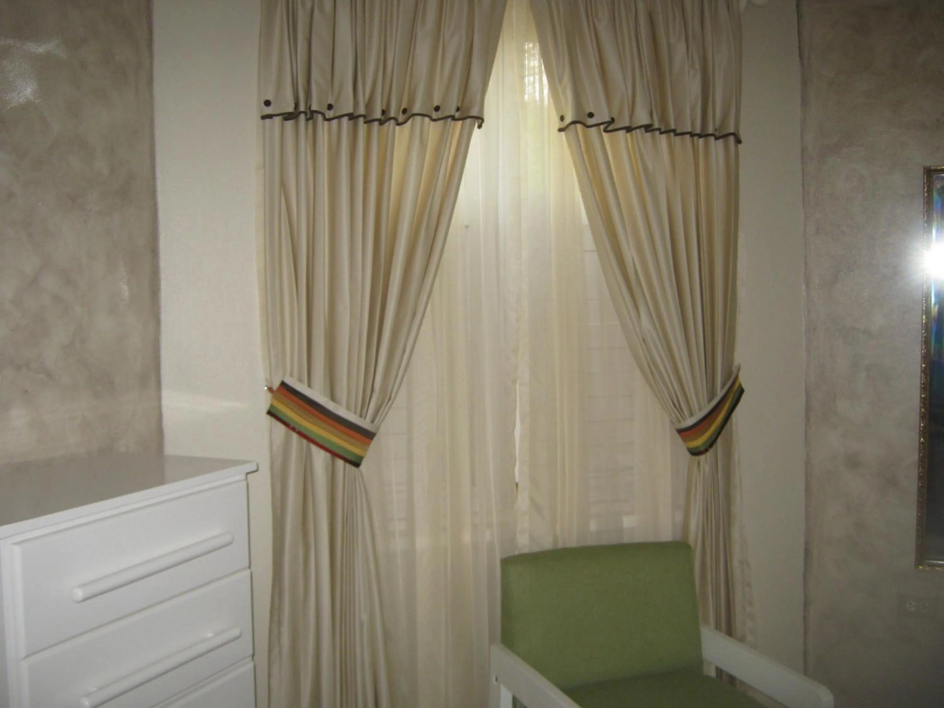 Decorative detail in Marchabell by the Sea E22