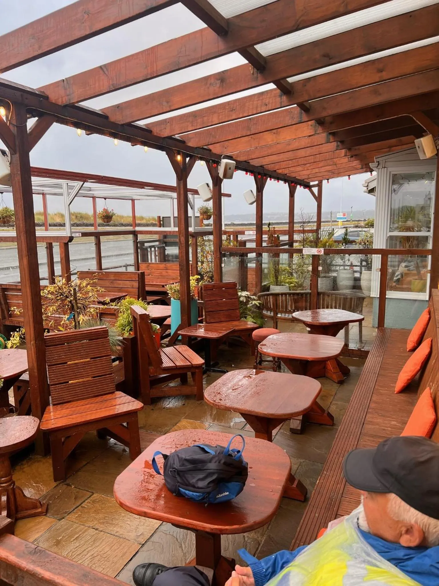 Patio in Hoopers Sandy Beach Guest Rooms