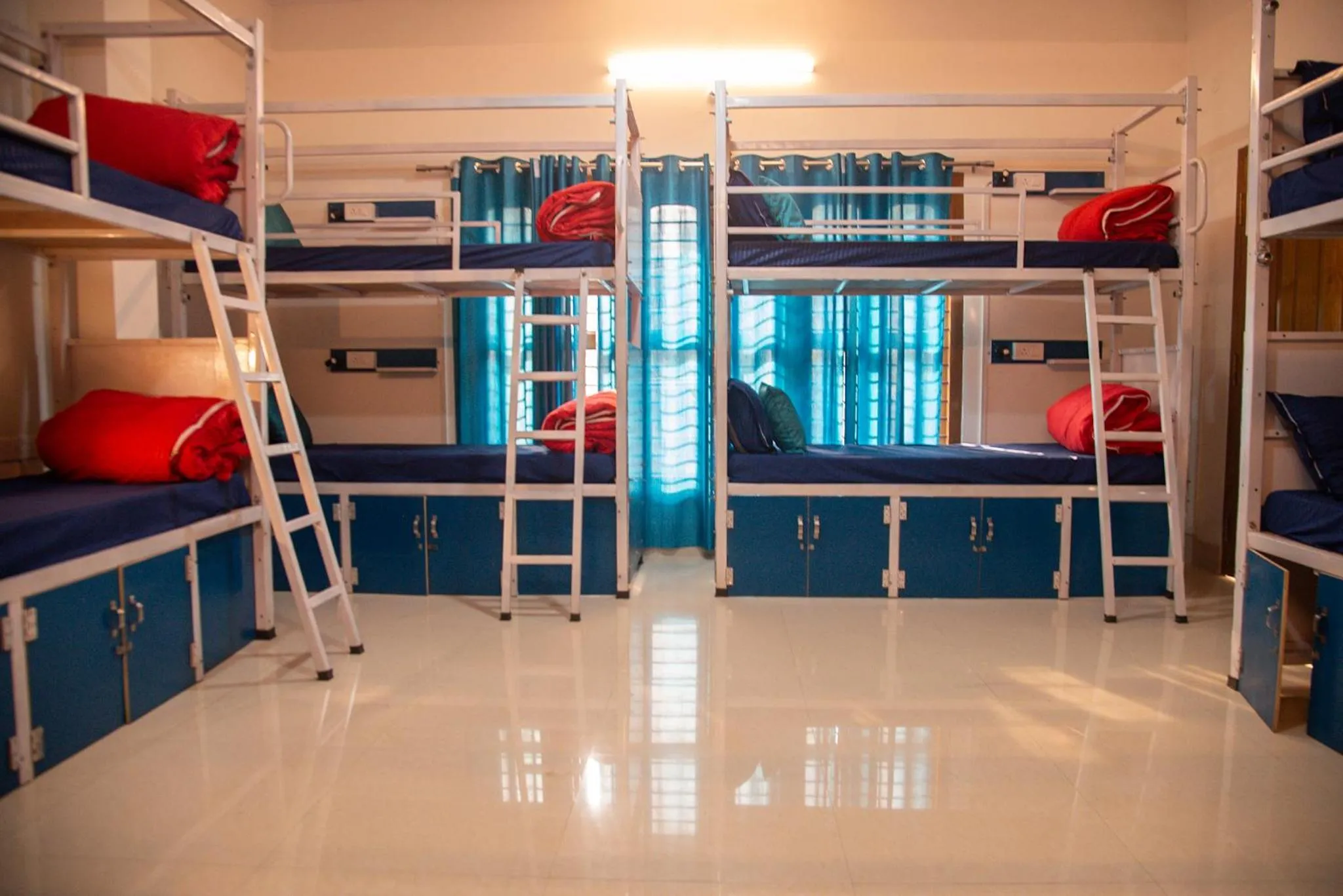 Mezenga 2 - Backpackers Hostel