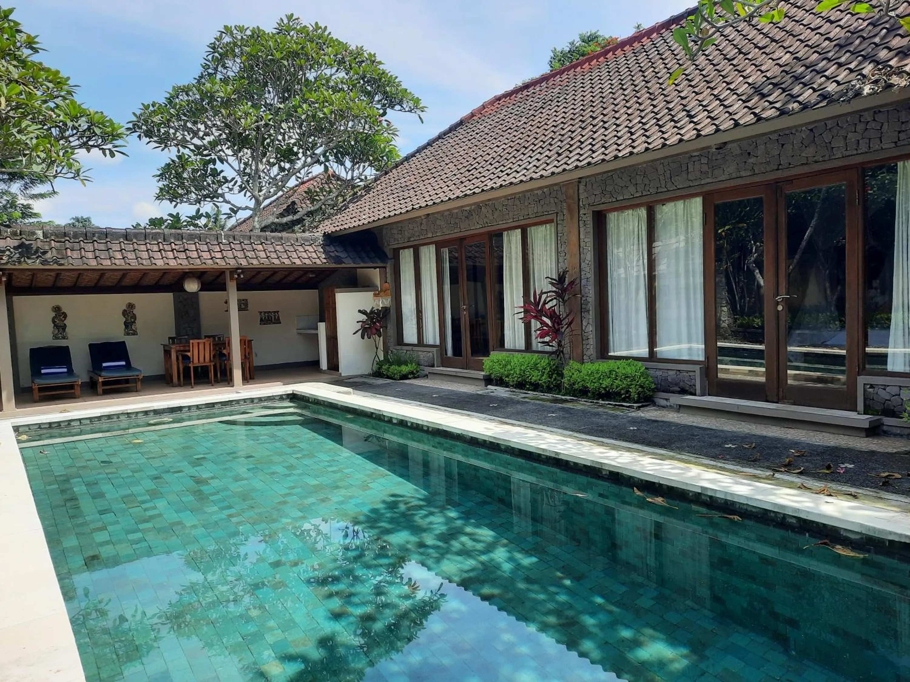 Swimming pool in Nefatari Exclusive Villas