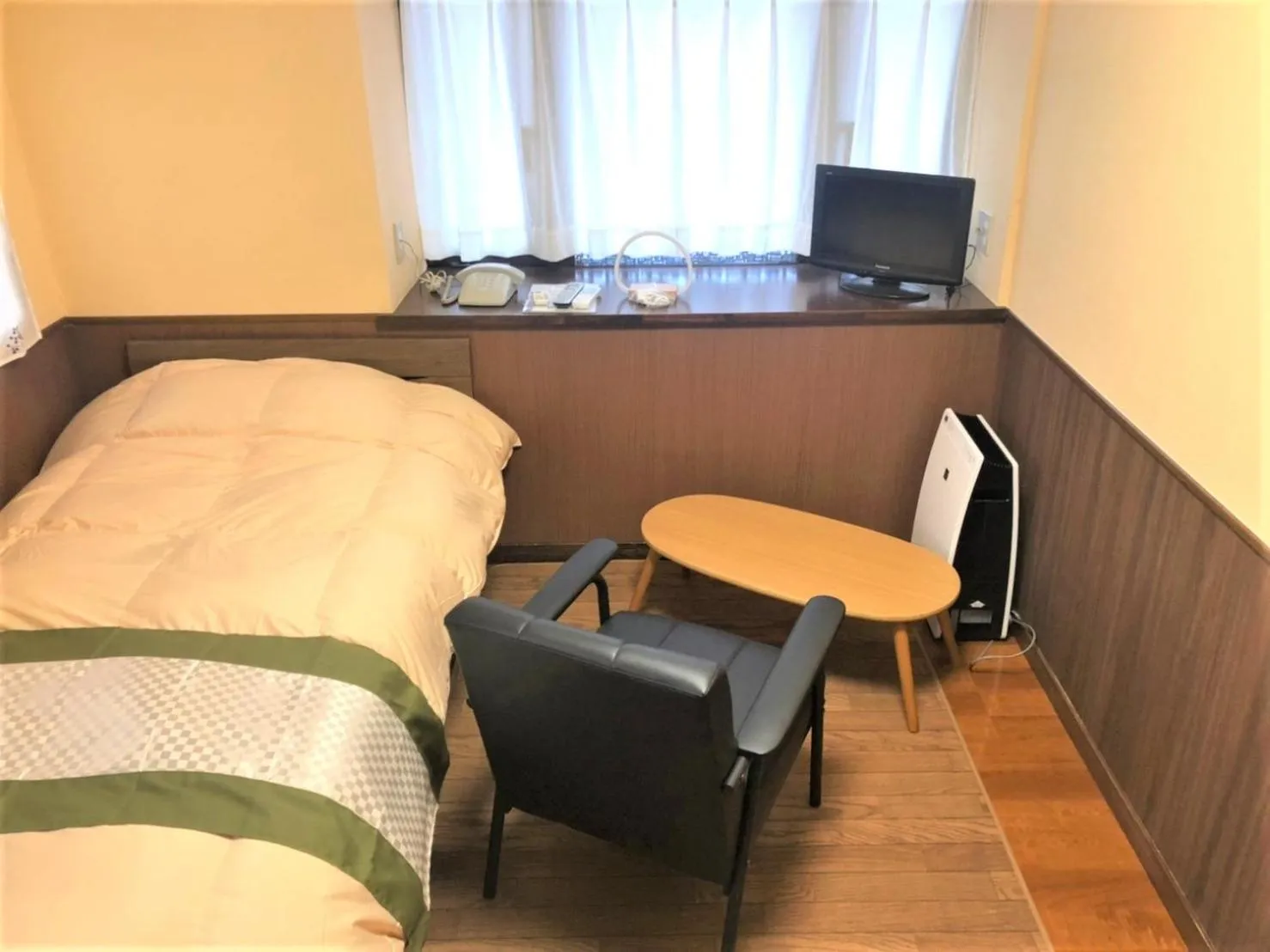 Photo of the whole room, Bed in Sanso Tanaka