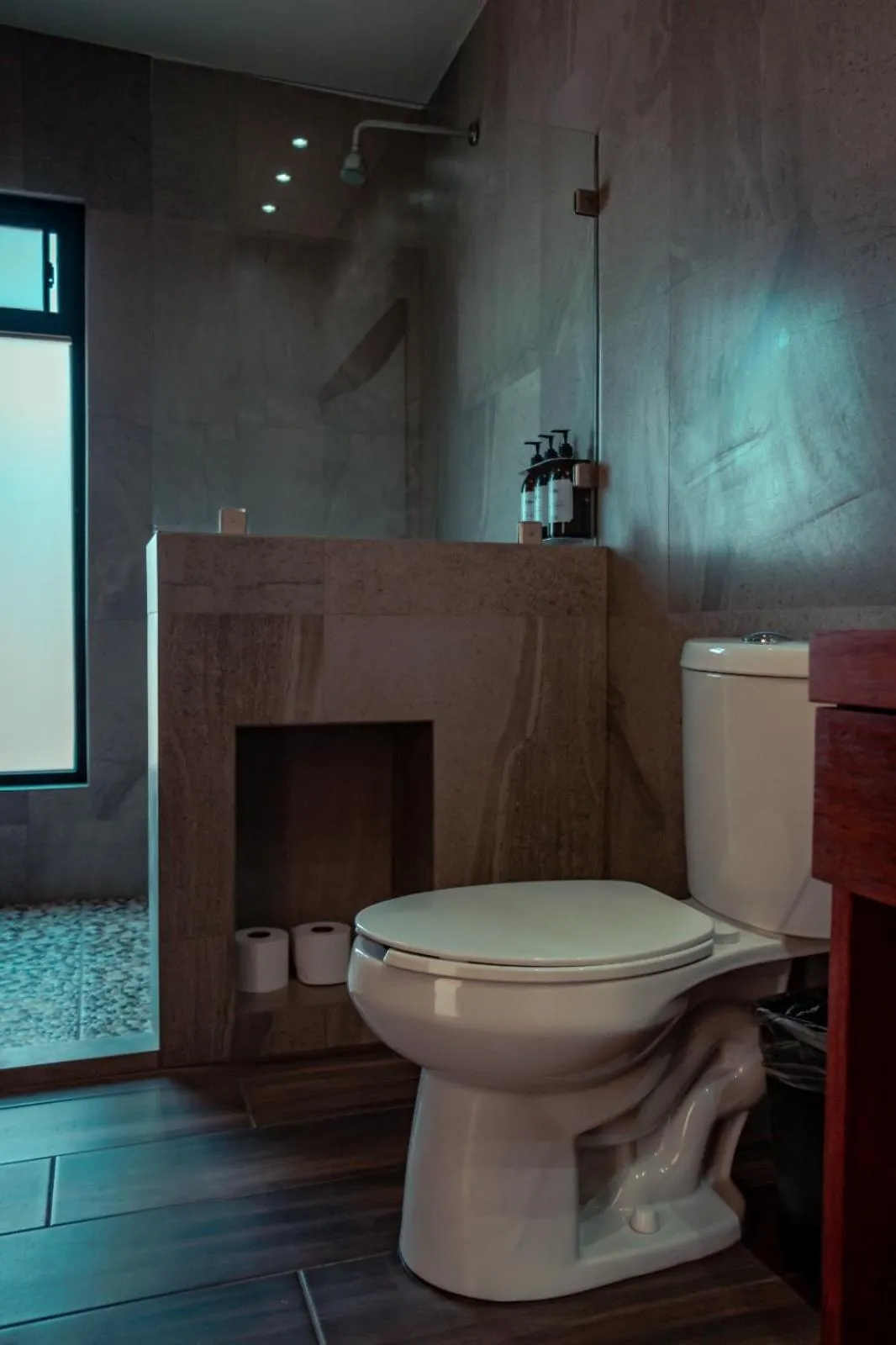 Bathroom in 7 Valles