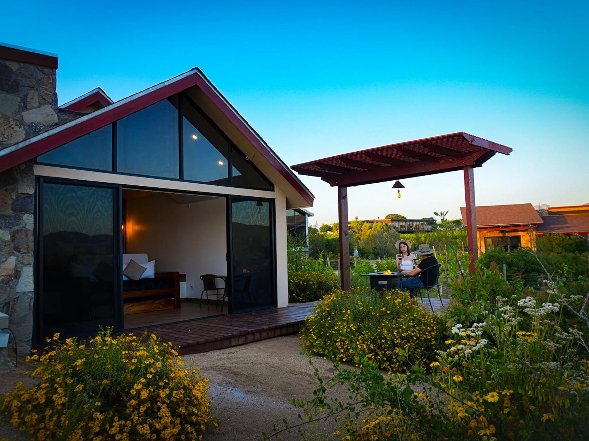 Property building in 7 Valles