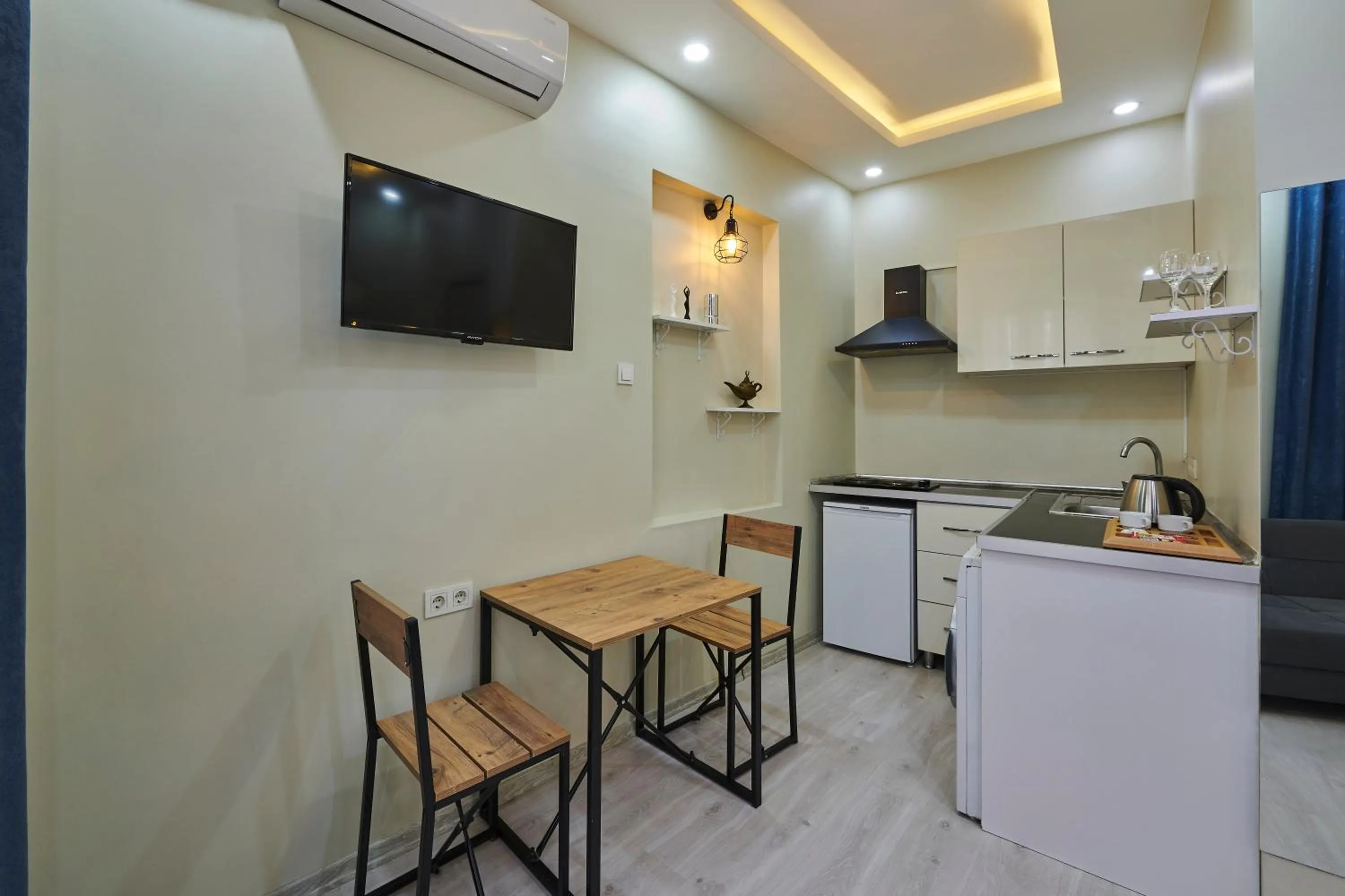 TV and multimedia in Pera Life