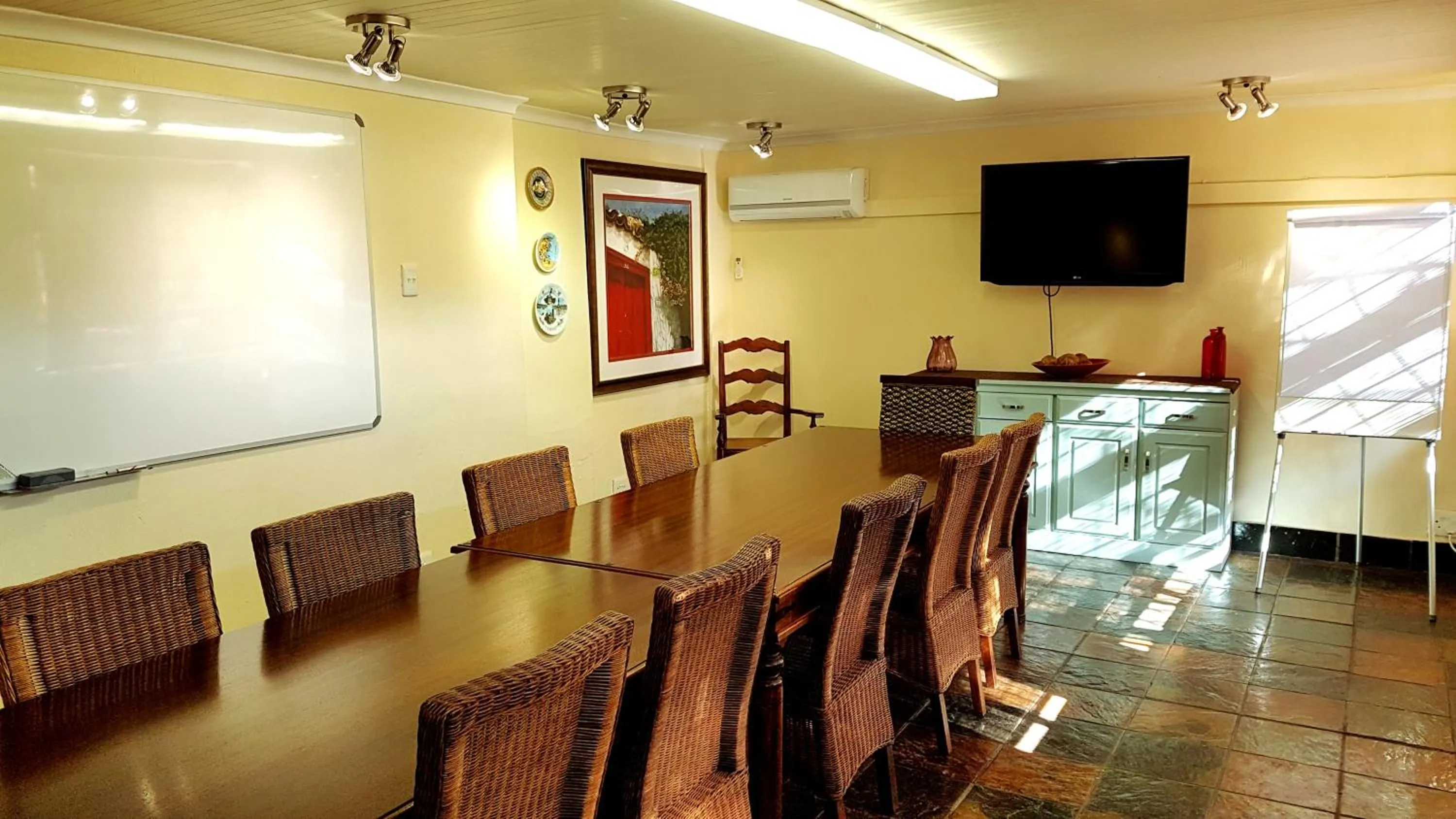 Meeting/conference room in Jubilee Lodge Guest House
