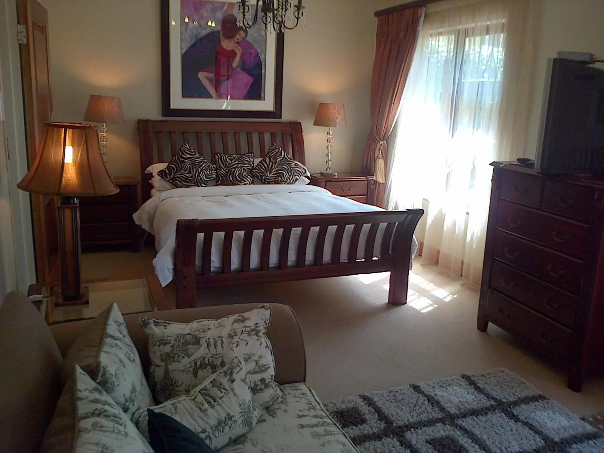 Deluxe Double Room - single occupancy in Jubilee Lodge Guest House Deluxe Double Room - single occupancy in Jubilee Lodge Guest House