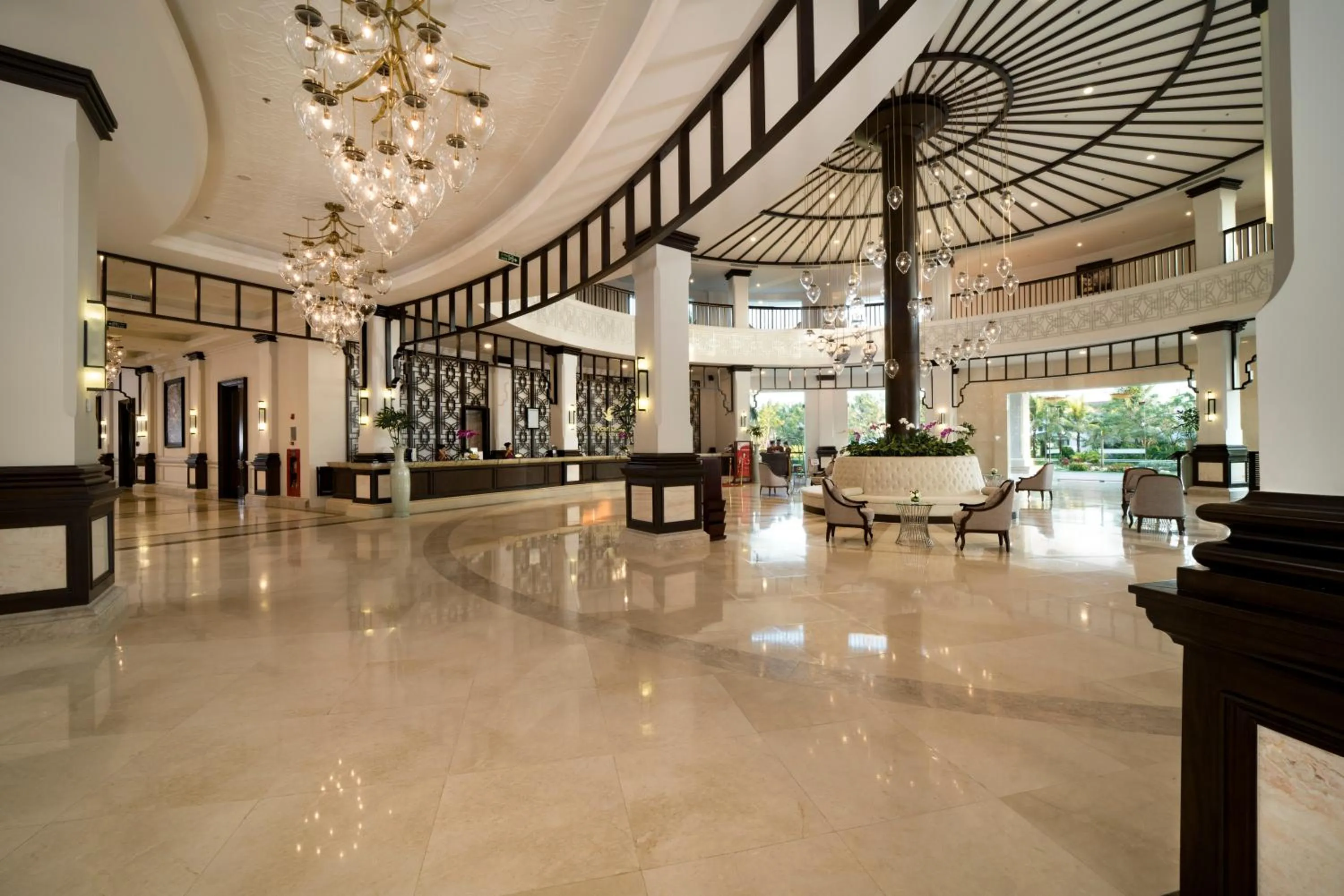 Lobby or reception in Vinpearl Resort & Spa Phu Quoc