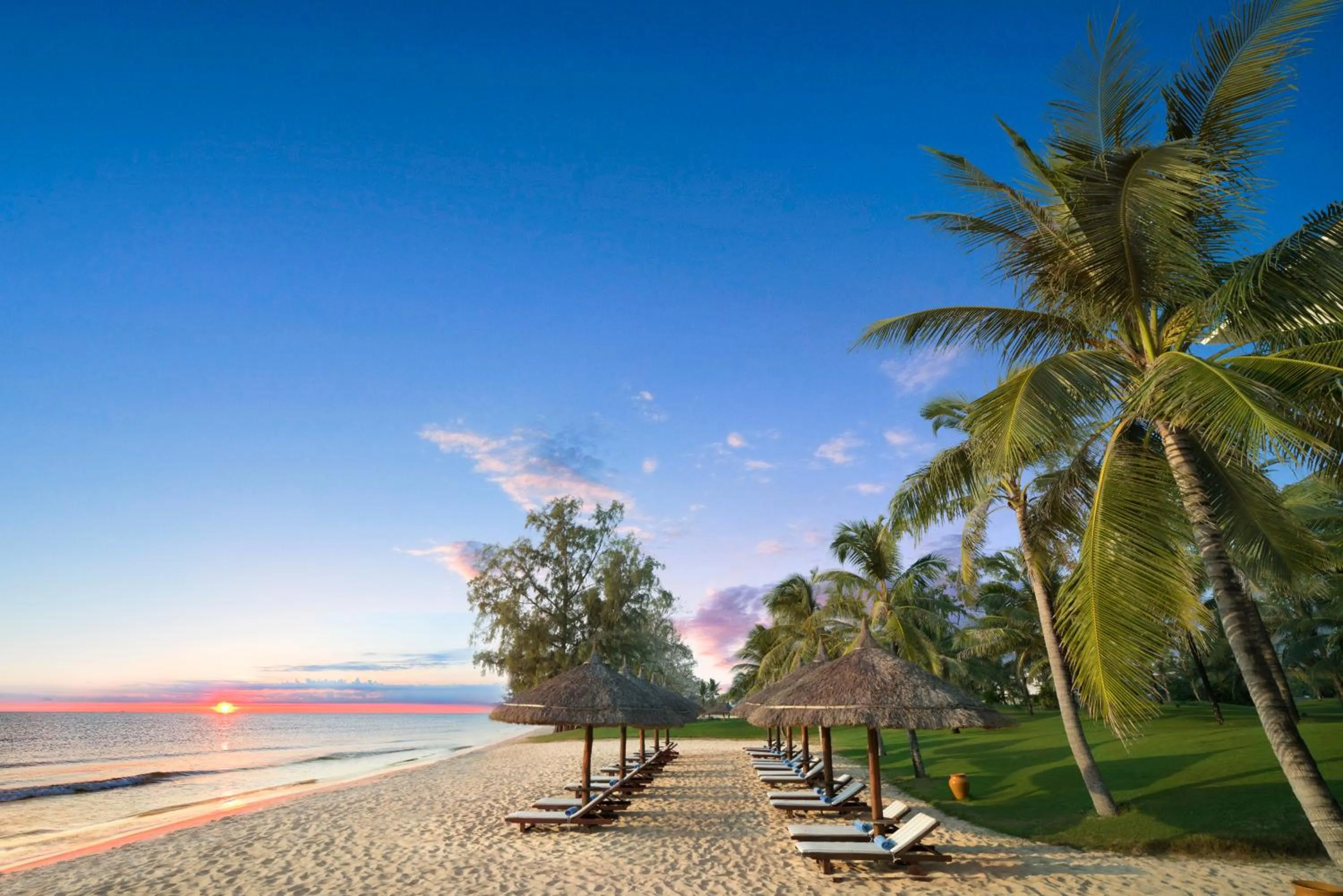 Beach in Vinpearl Resort & Spa Phu Quoc