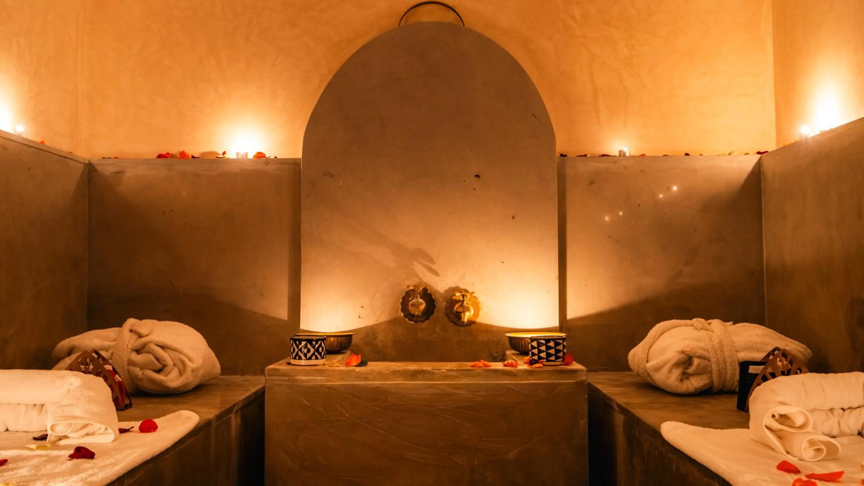 Steam room in Riad Fes Ziyat & Spa