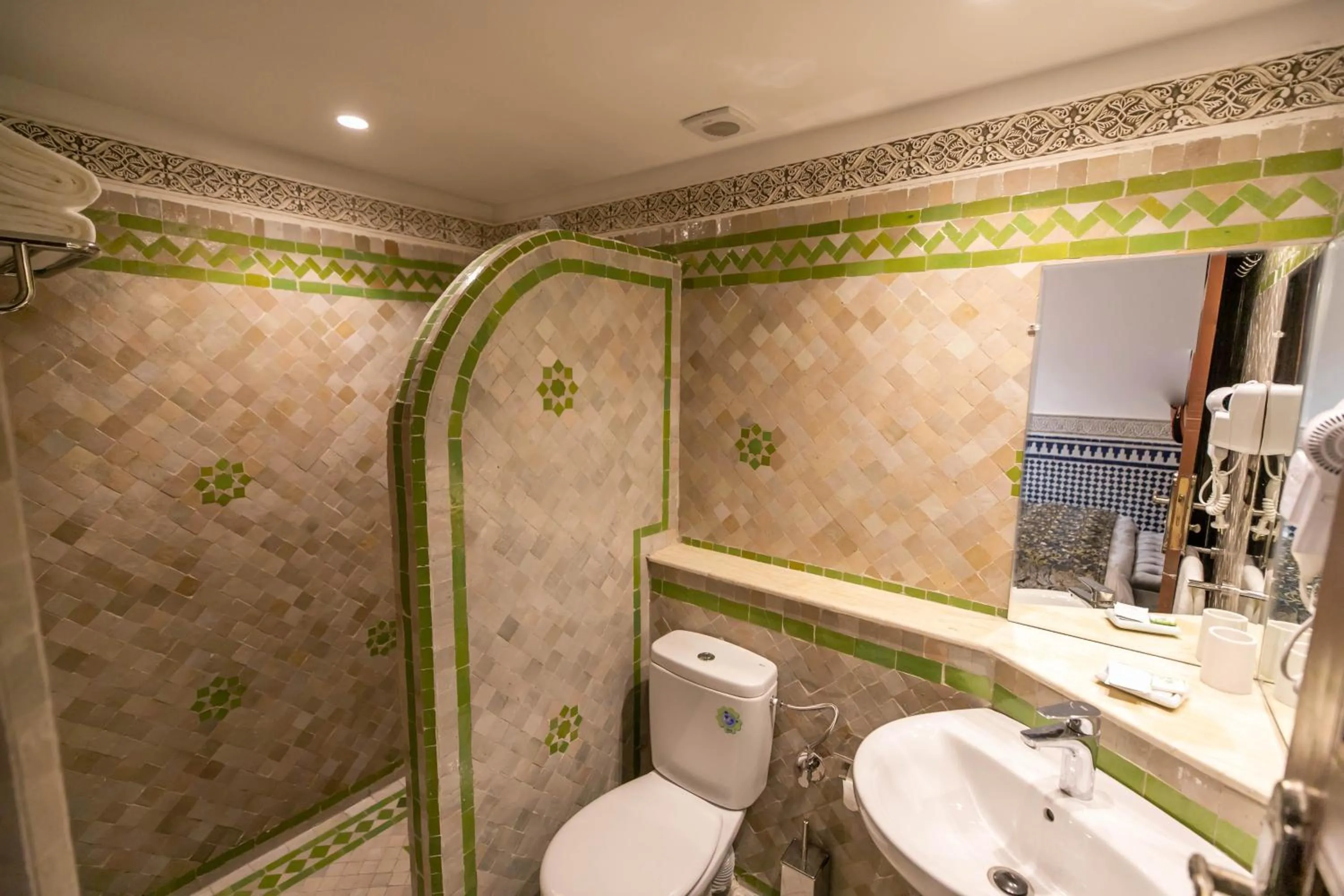 Toilet in Riad Fes Ziyat & Spa