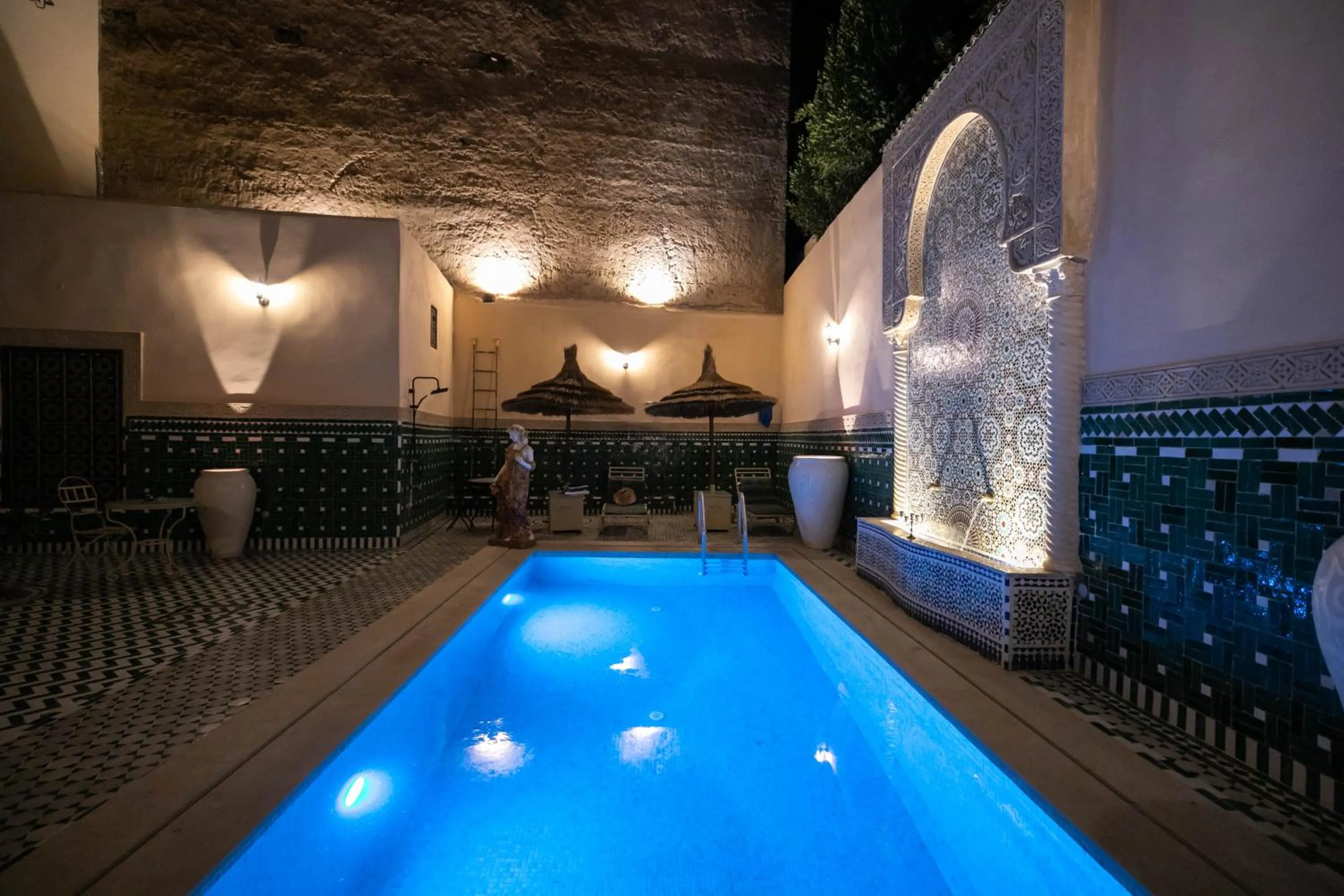 Swimming pool in Riad Fes Ziyat & Spa