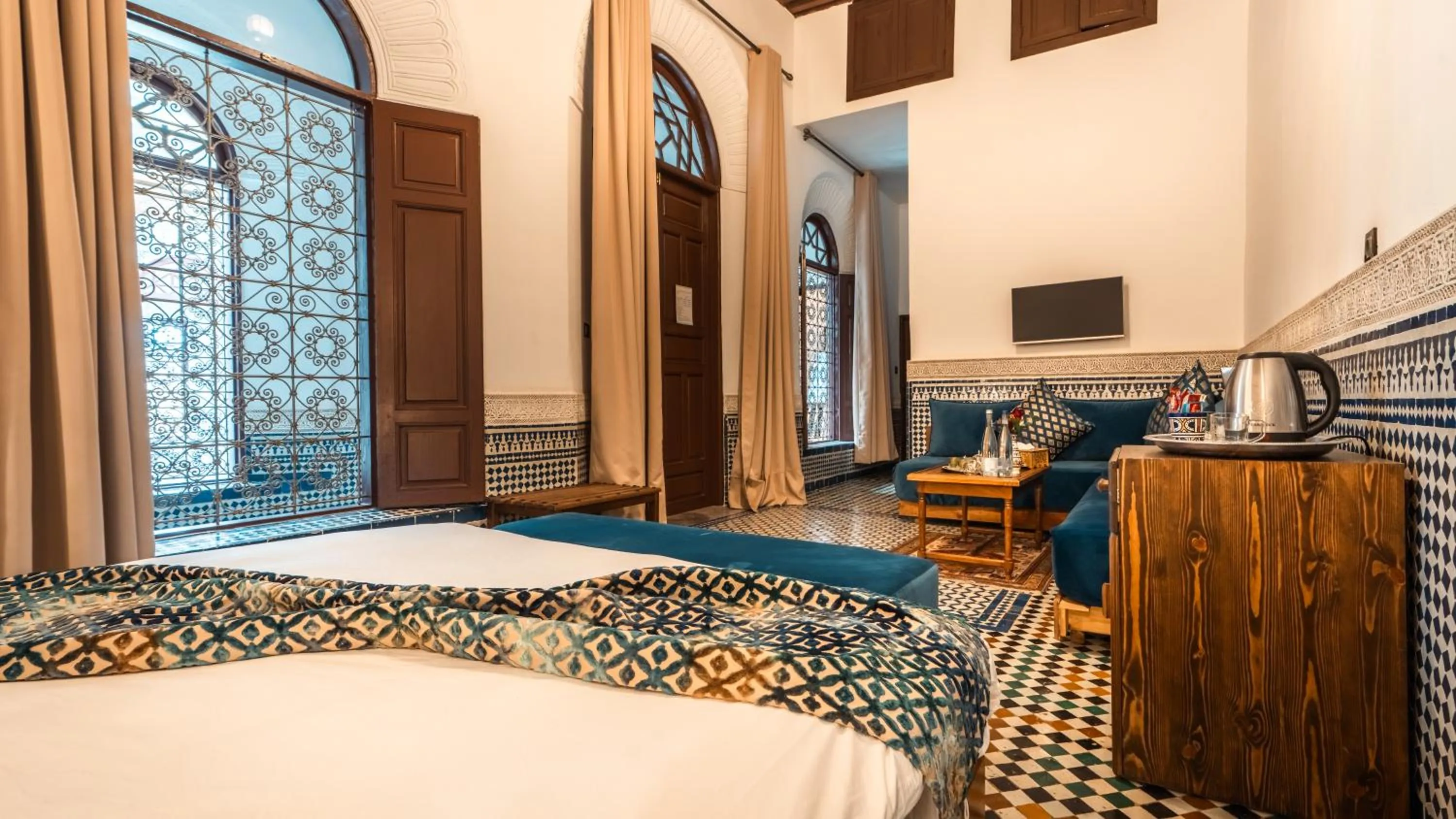 Photo of the whole room, Bed in Riad Fes Ziyat & Spa