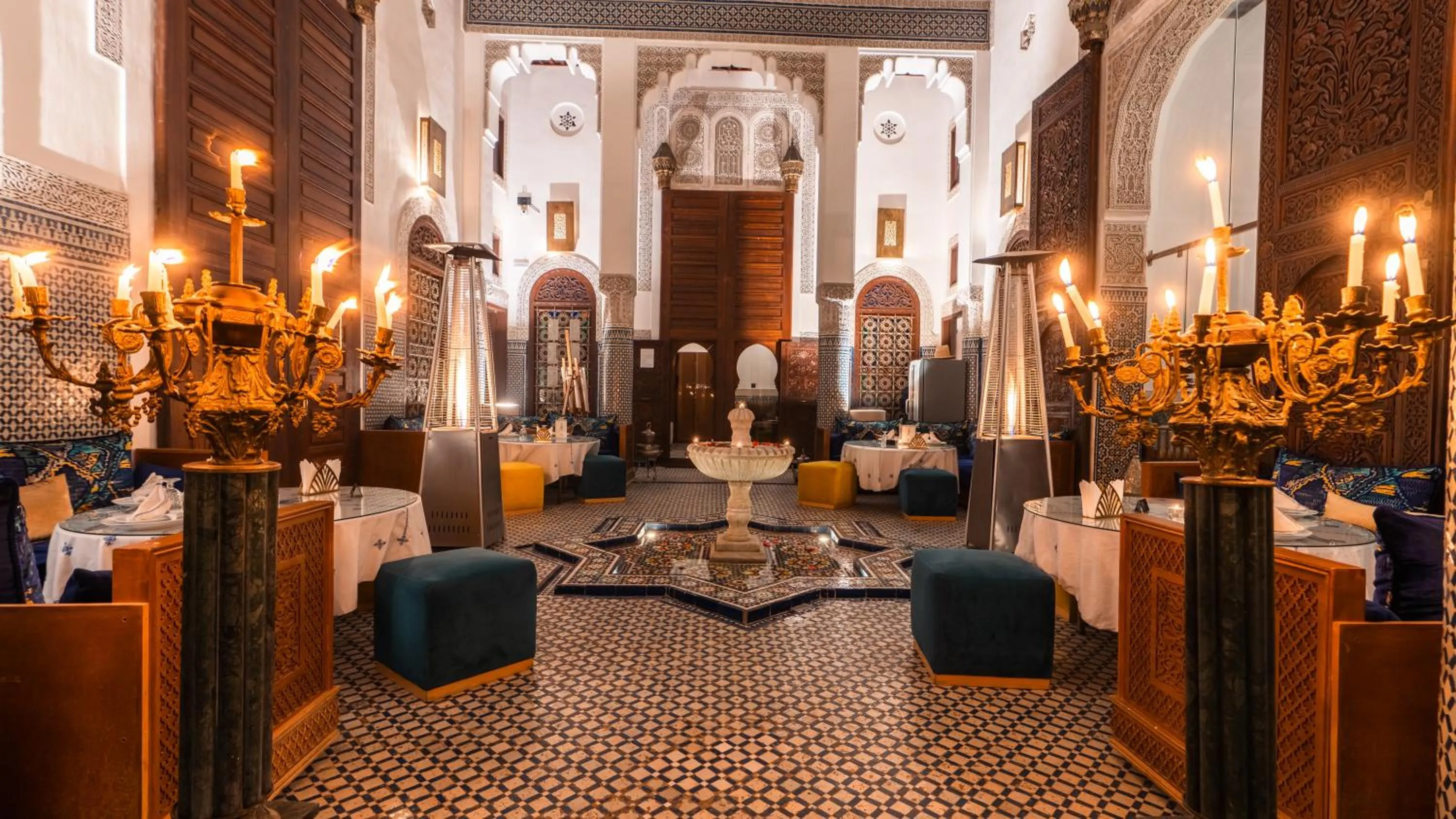 Restaurant/places to eat in Riad Fes Ziyat & Spa