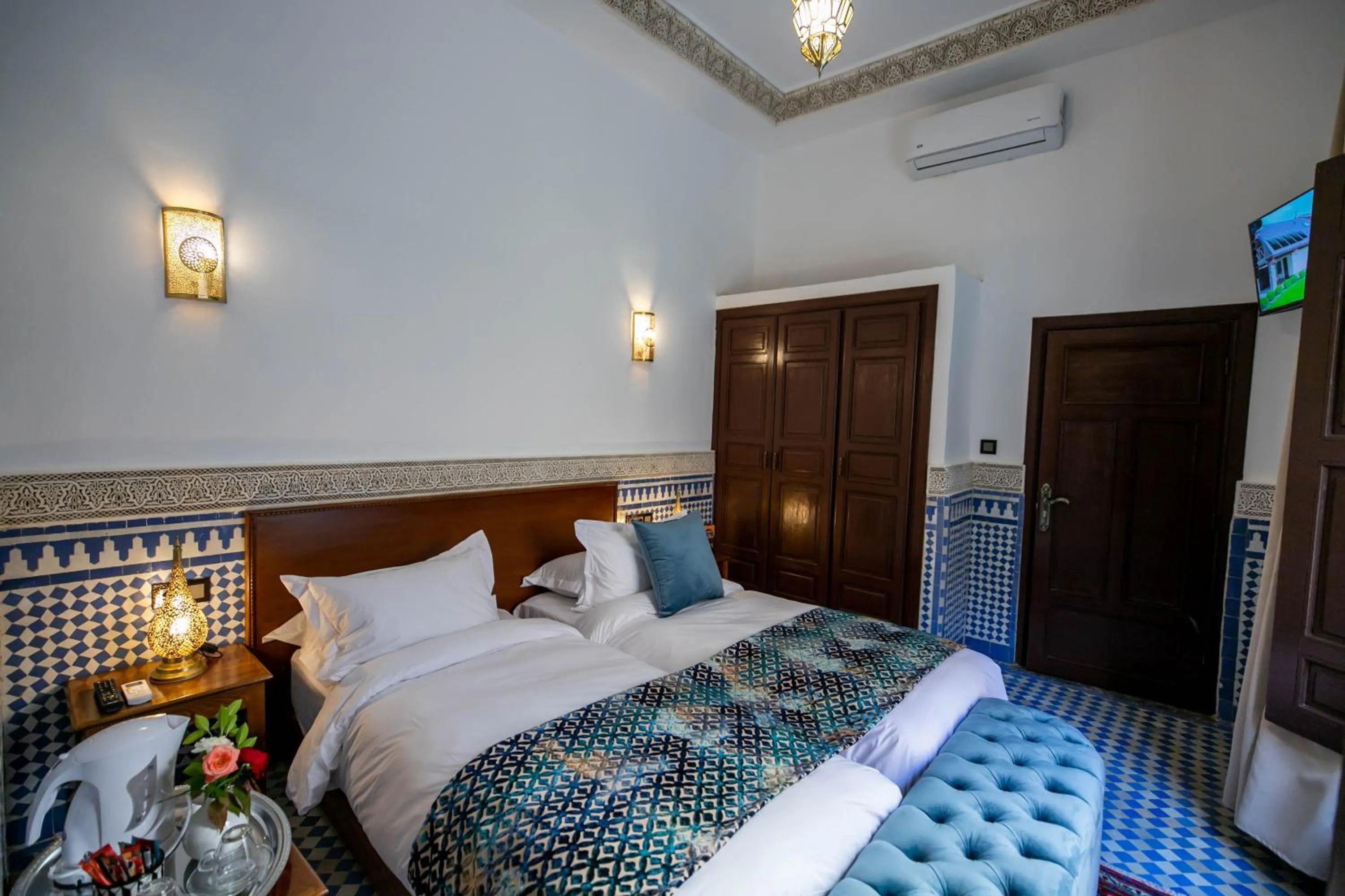 Bed in Riad Fes Ziyat & Spa