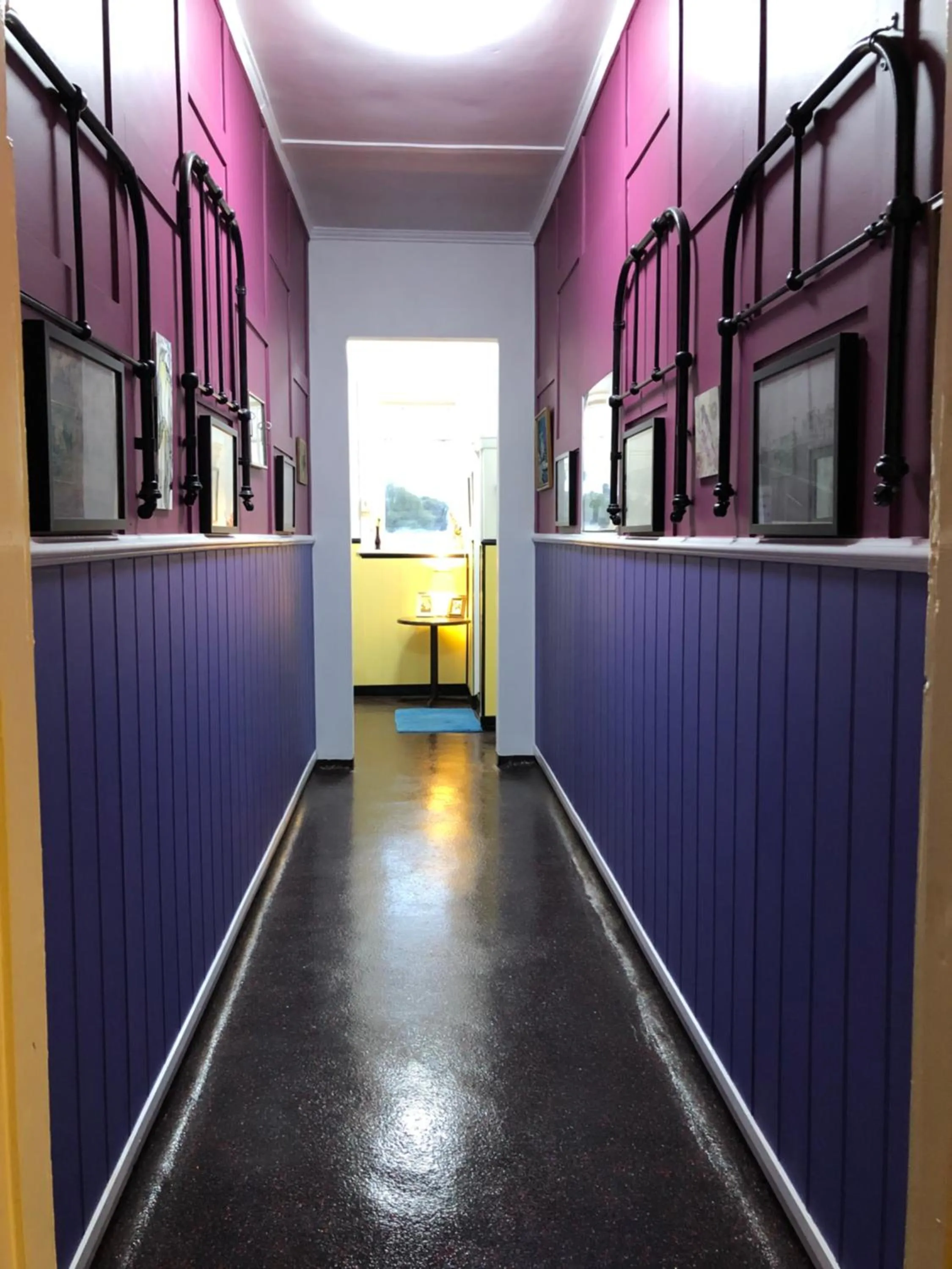 Bathroom in COMMERCIAL HOTEL KANIVA