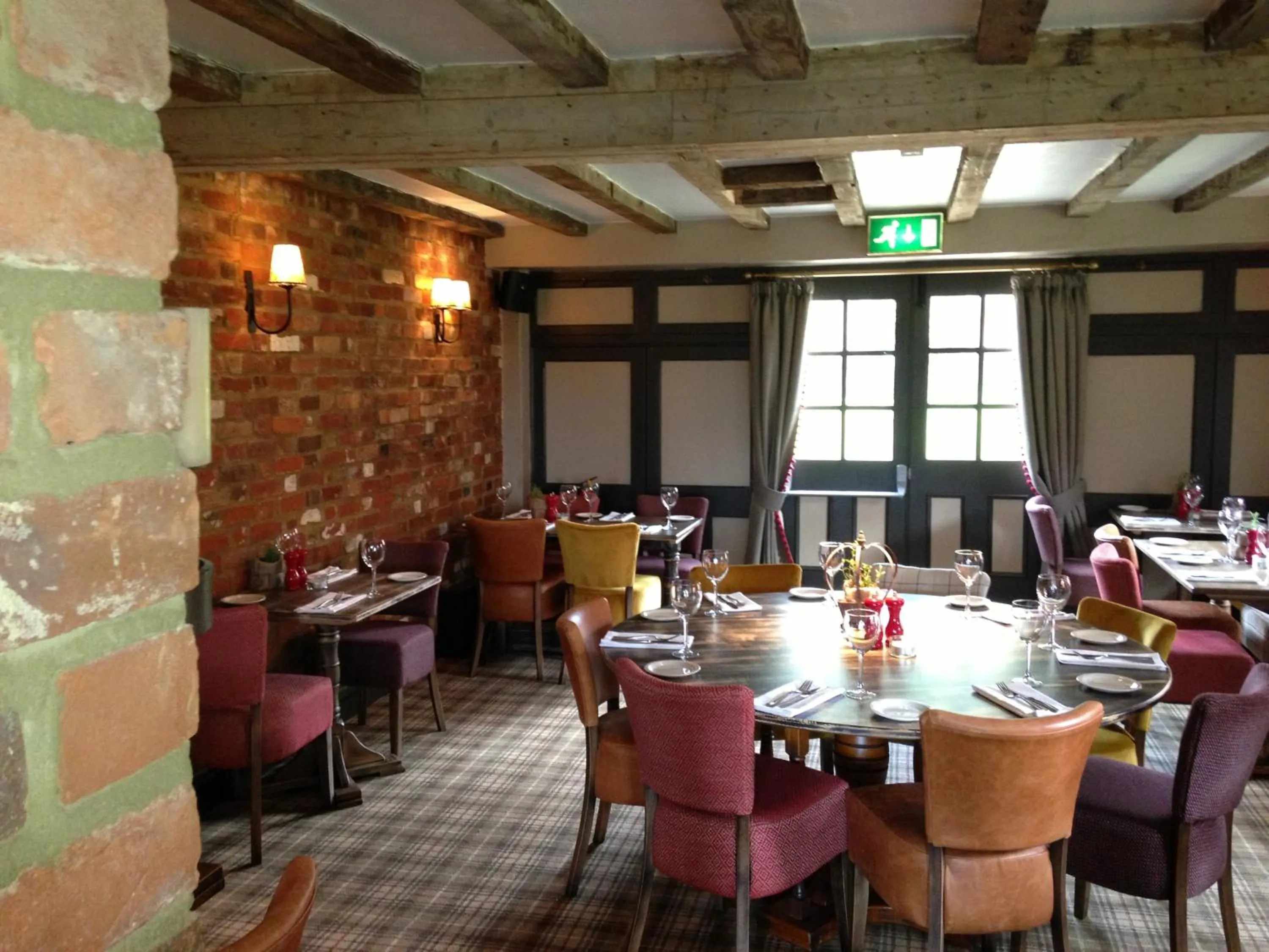 Restaurant/places to eat in The Crown Pub, Dining & Rooms
