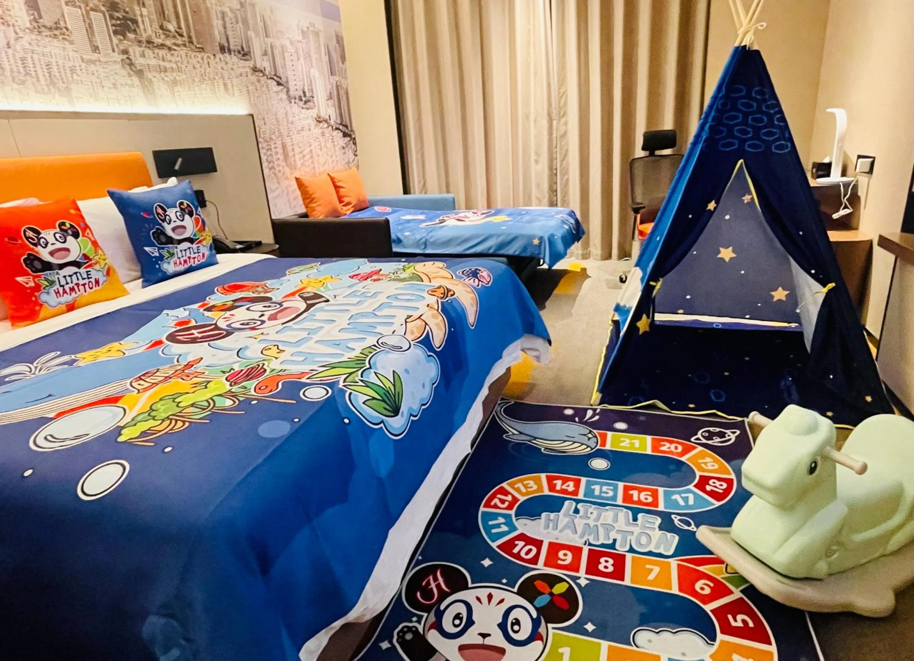 Bed in Hampton by Hilton Guangzhou Railway Station