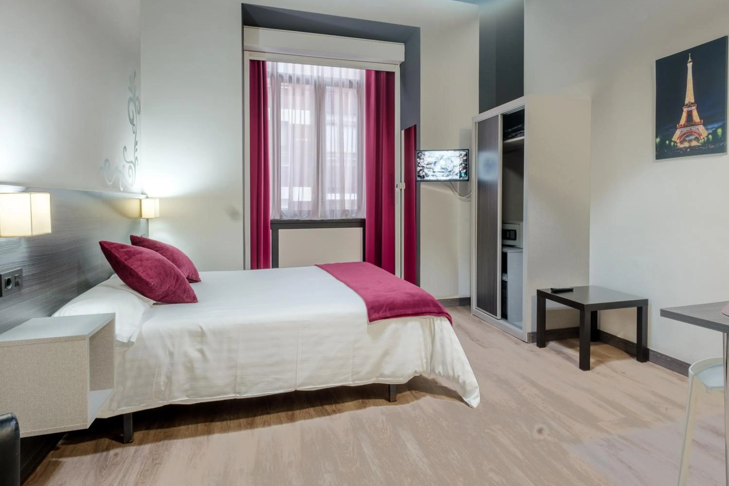 Bed in Apartamentos Capua