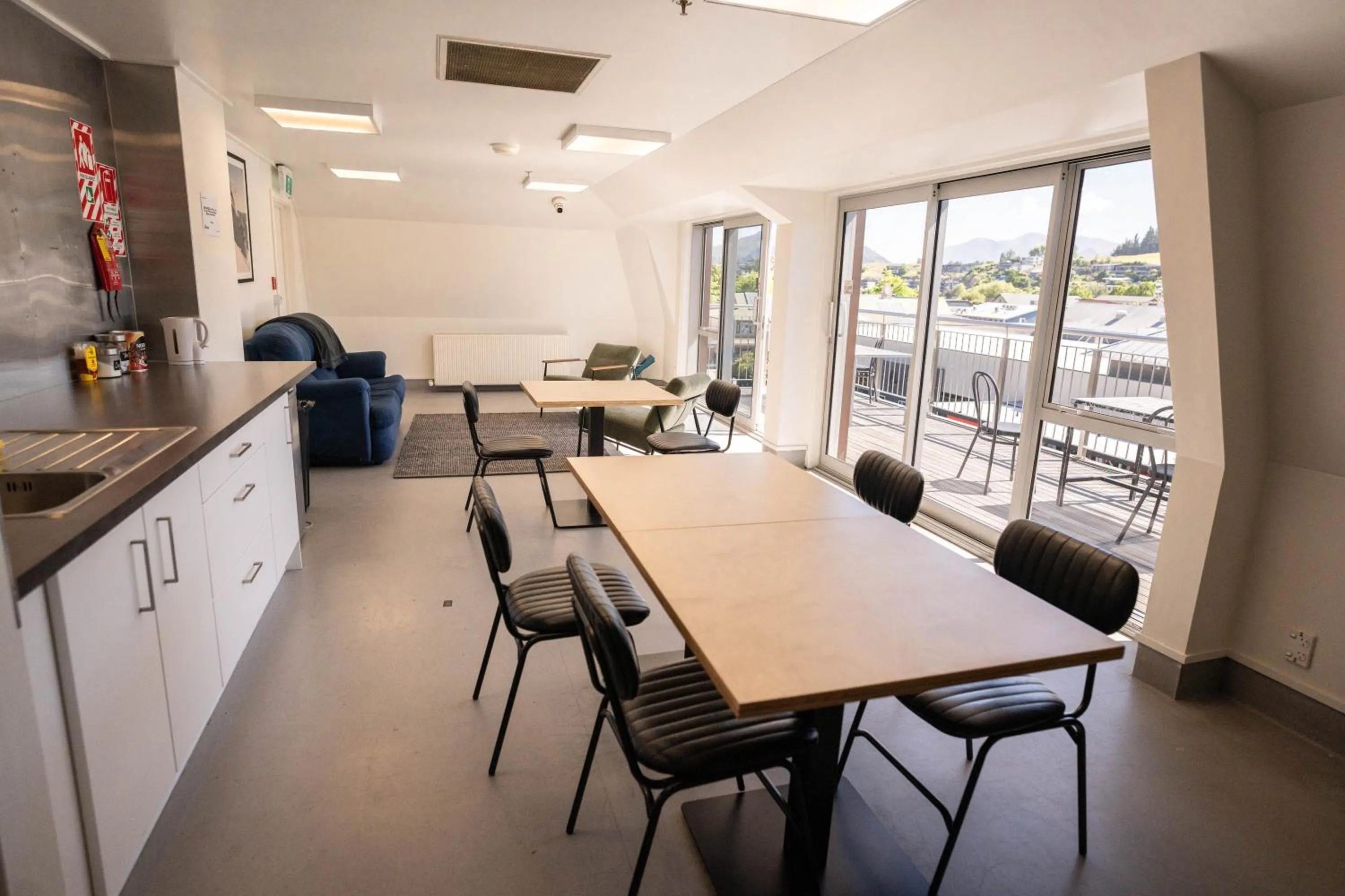 Kitchen or kitchenette in The Brownston Hostel