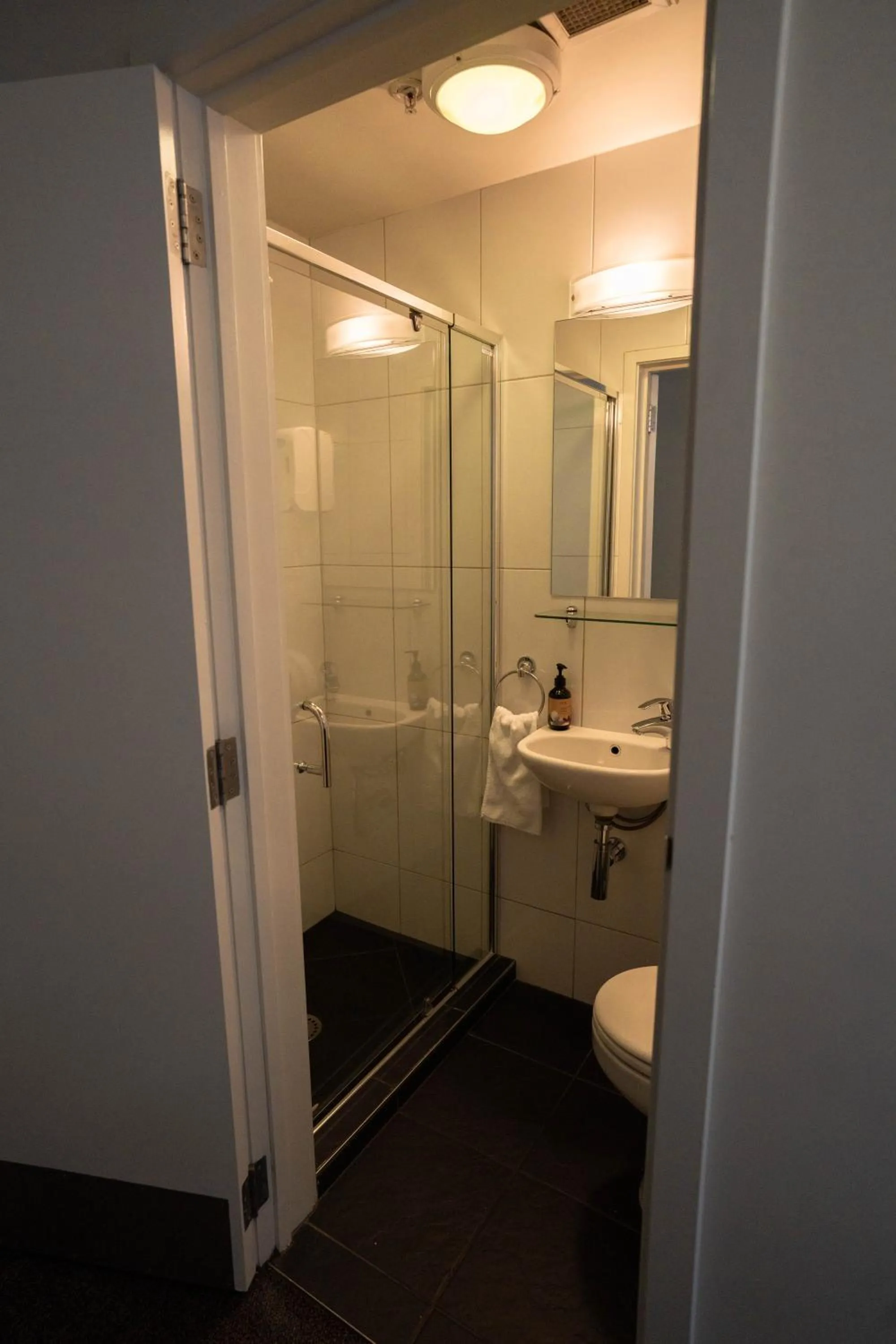 Shower in The Brownston Hostel